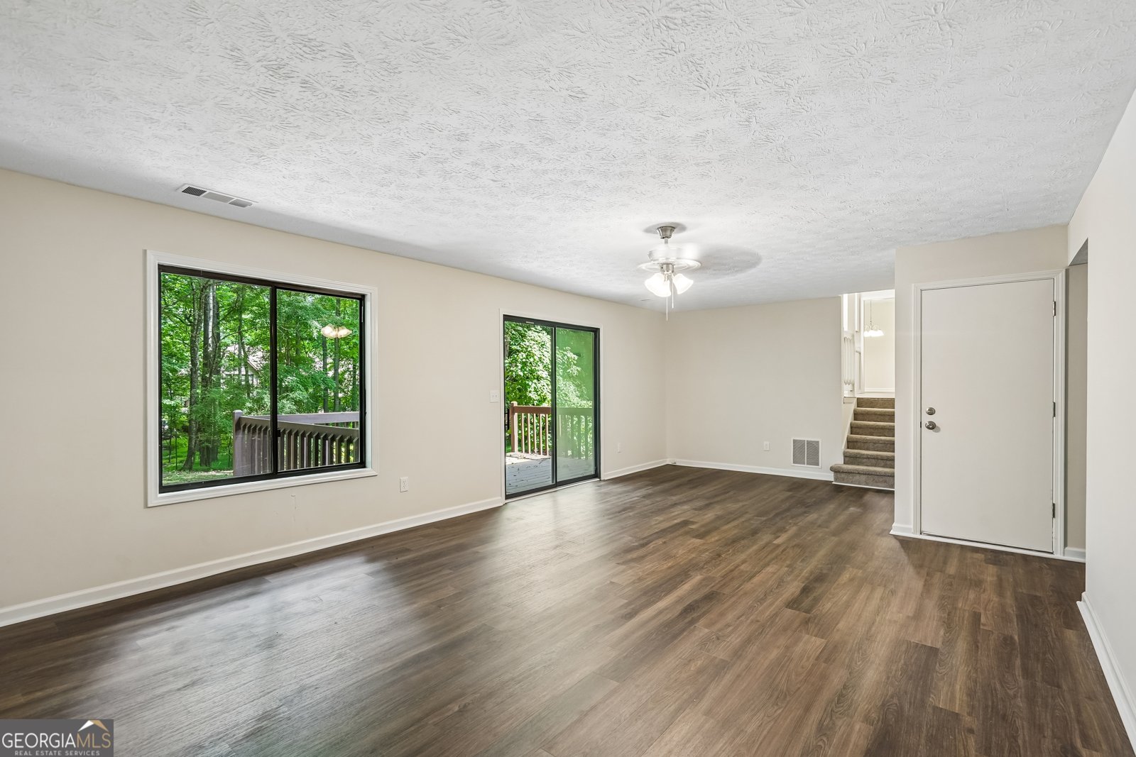 4927 Dillards Mill Way Peachtree Corners - Photo 11