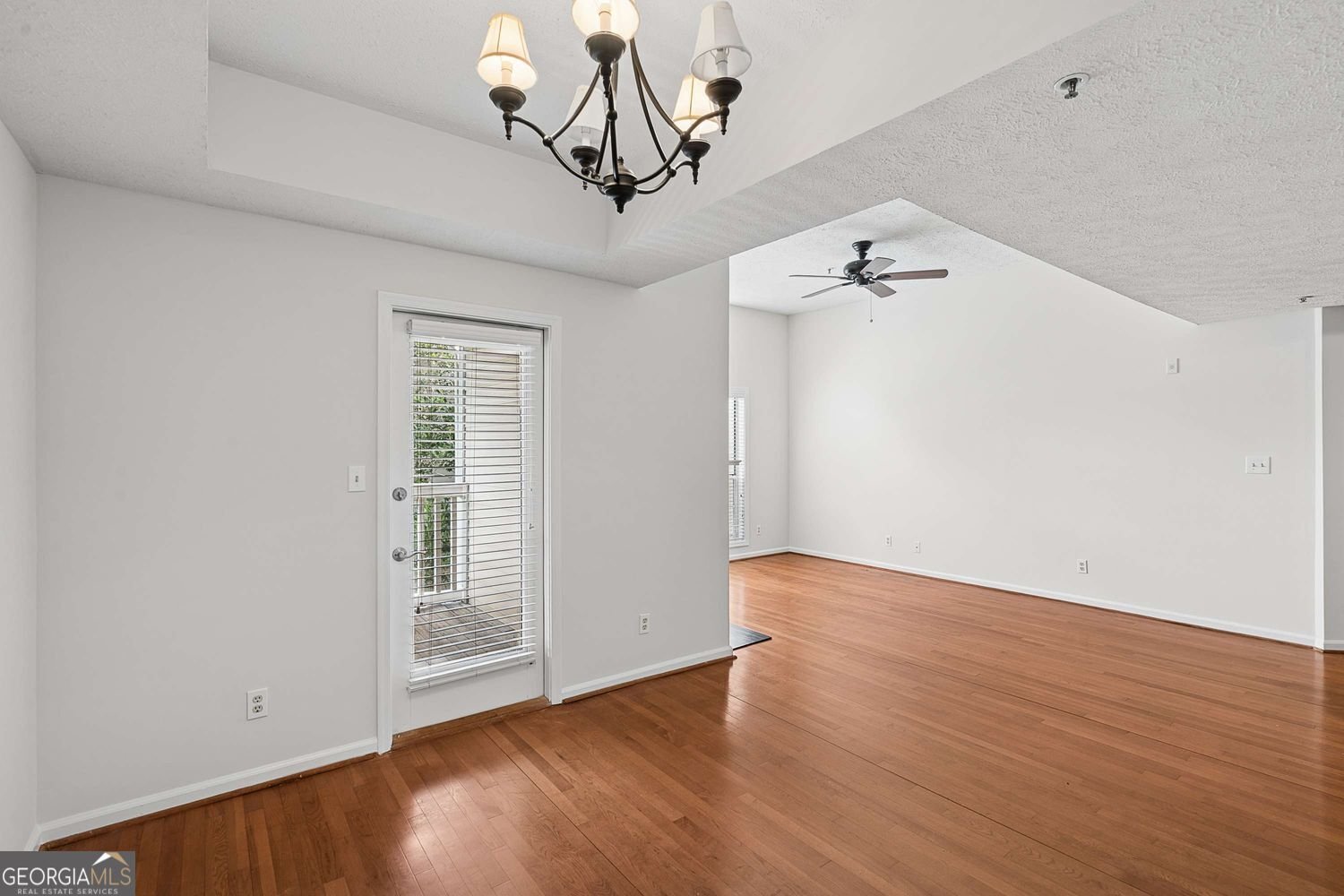 1250 Parkwood Circle Atlanta - Photo 13