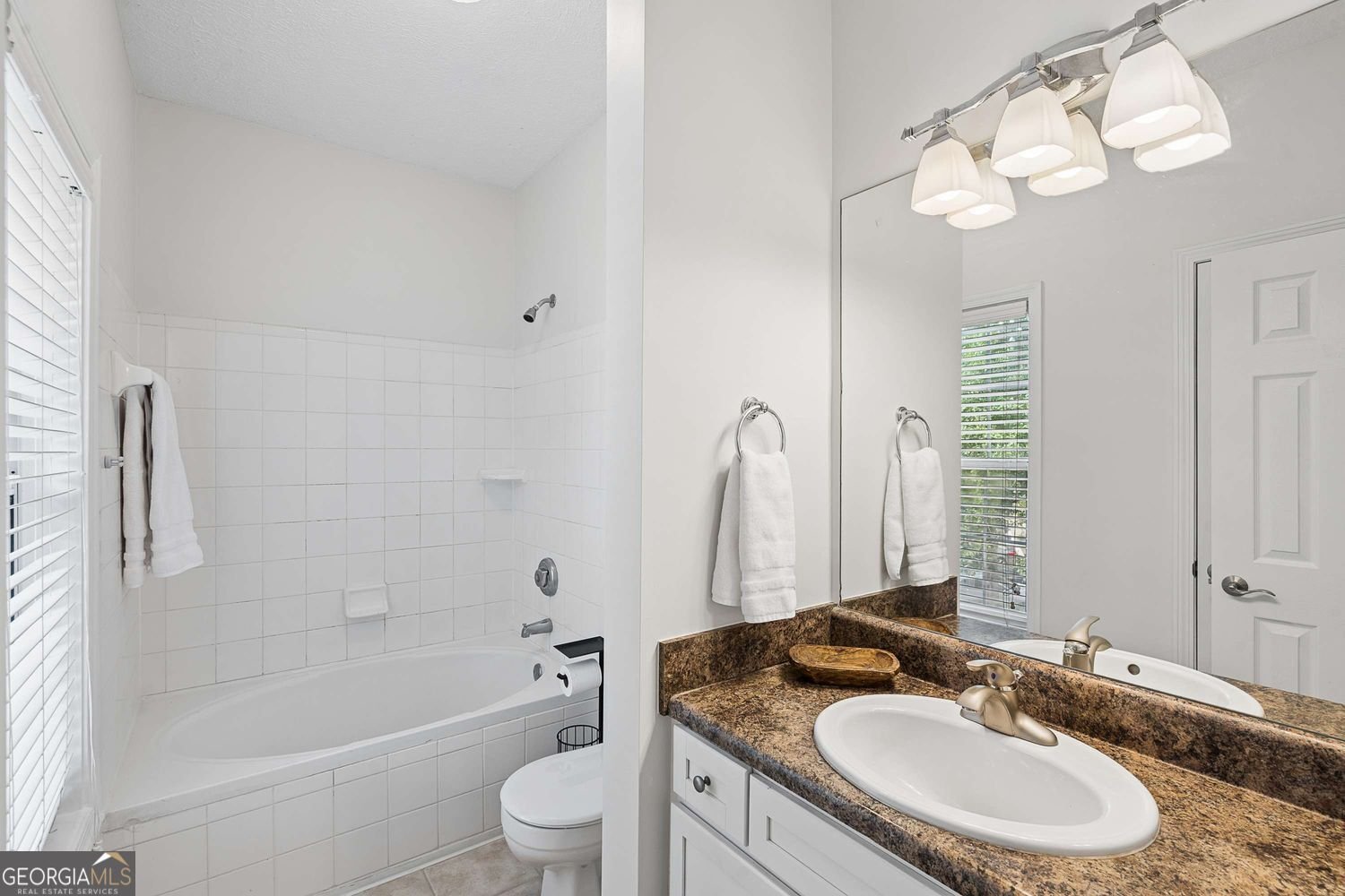 1250 Parkwood Circle Atlanta - Photo 22