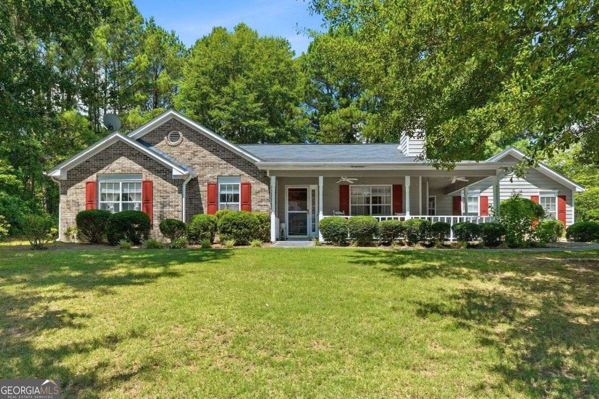 444 Waverly Forest Court Lawrenceville - main photo