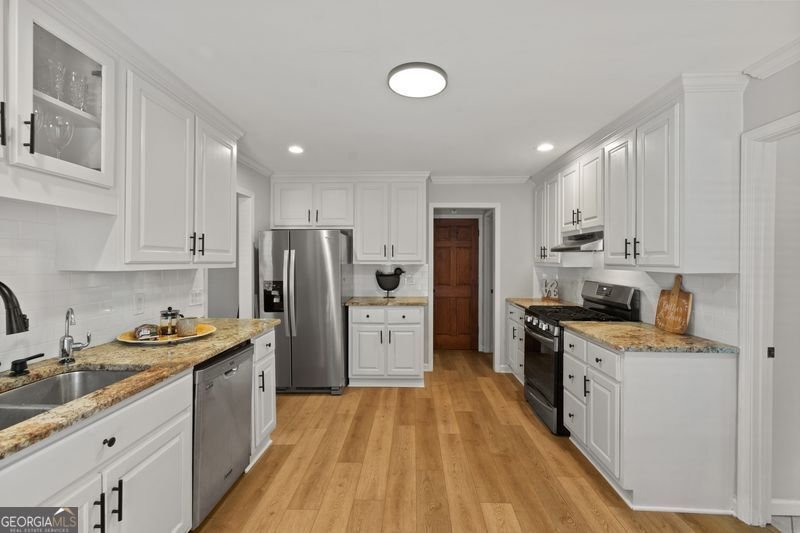502 Oconee Court Woodstock - Photo 6