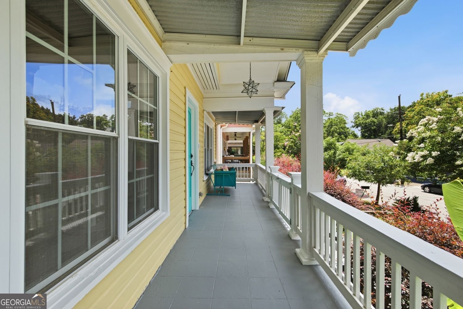 Photo 3