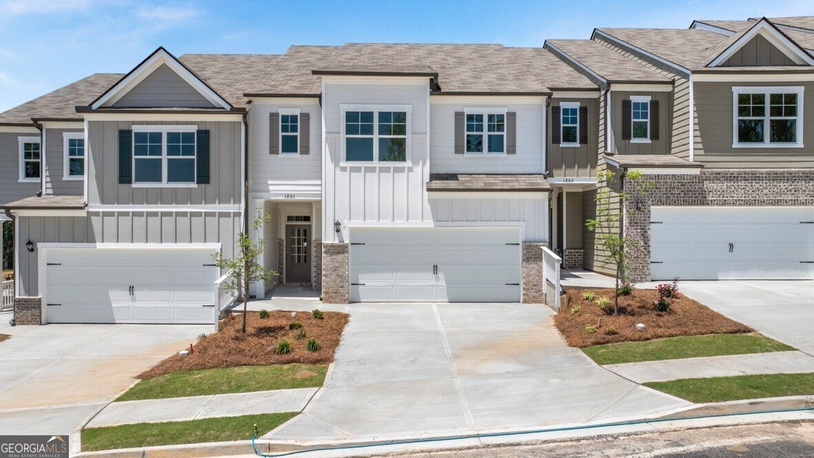 1801 Meadow Green Circle Gainesville - main photo