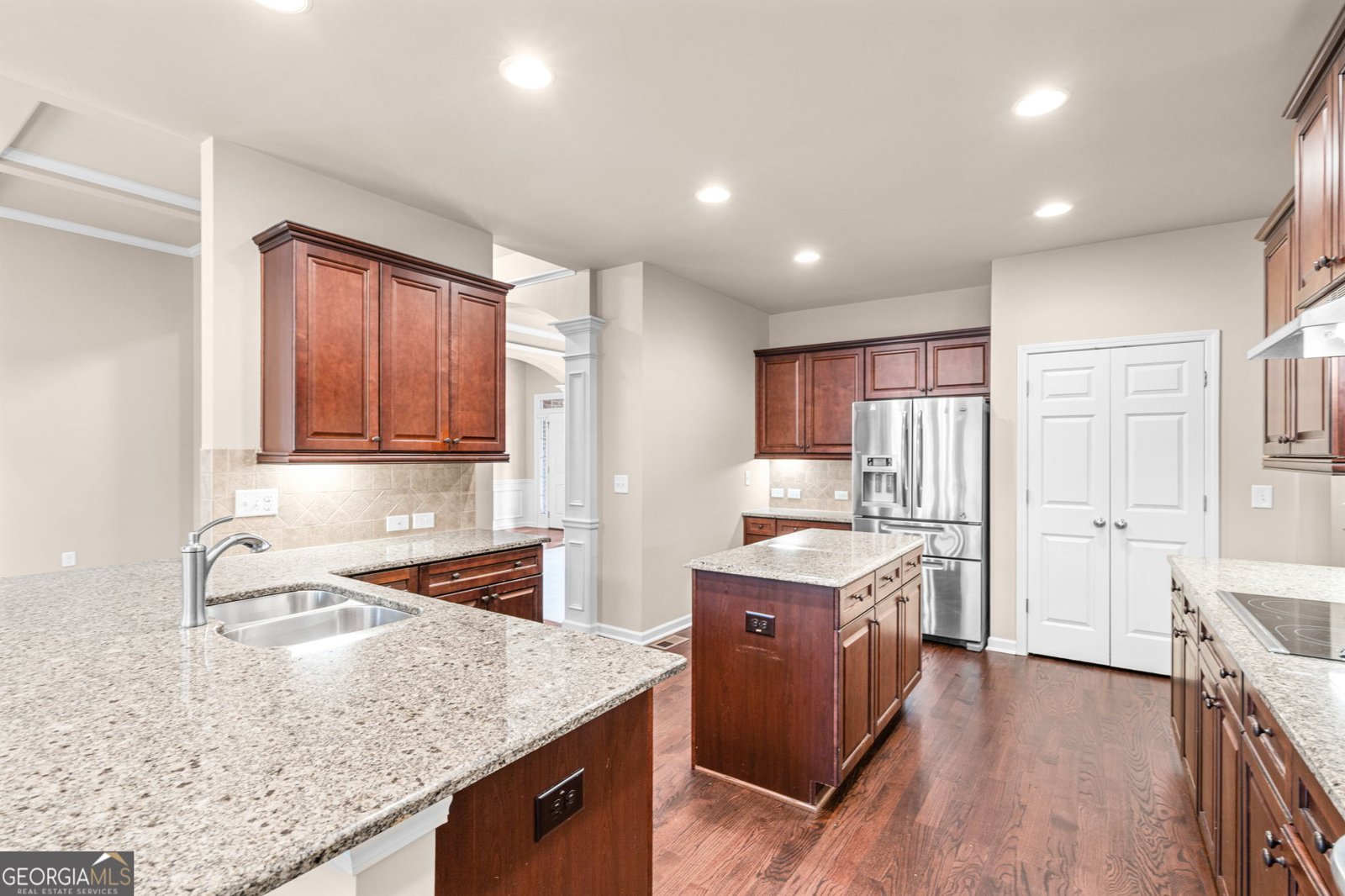 4615 Hereford Court Cumming - Photo 11