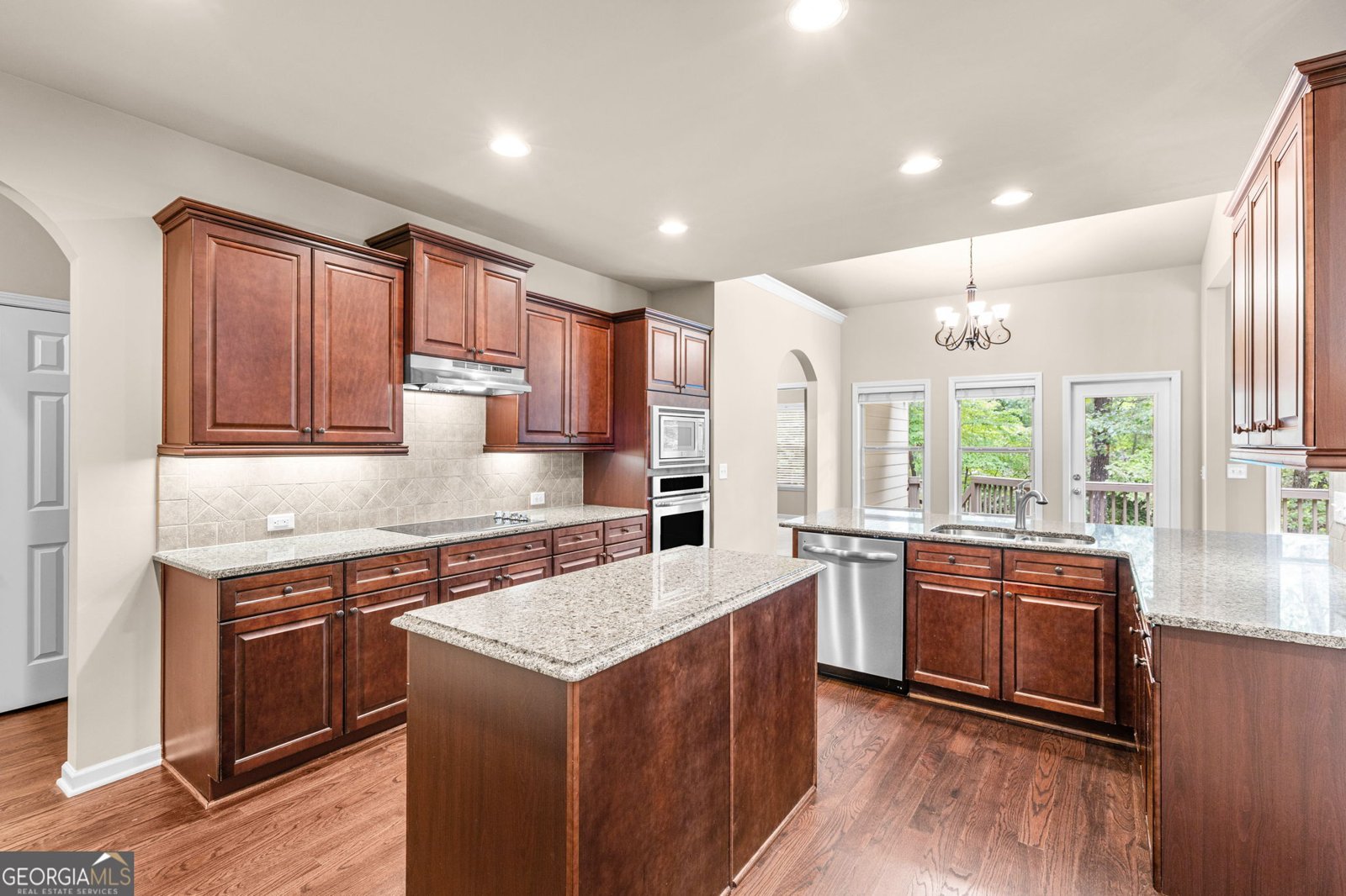 4615 Hereford Court Cumming - Photo 13