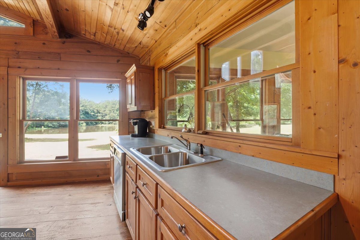 855 Gilbert Road Monticello - Photo 6