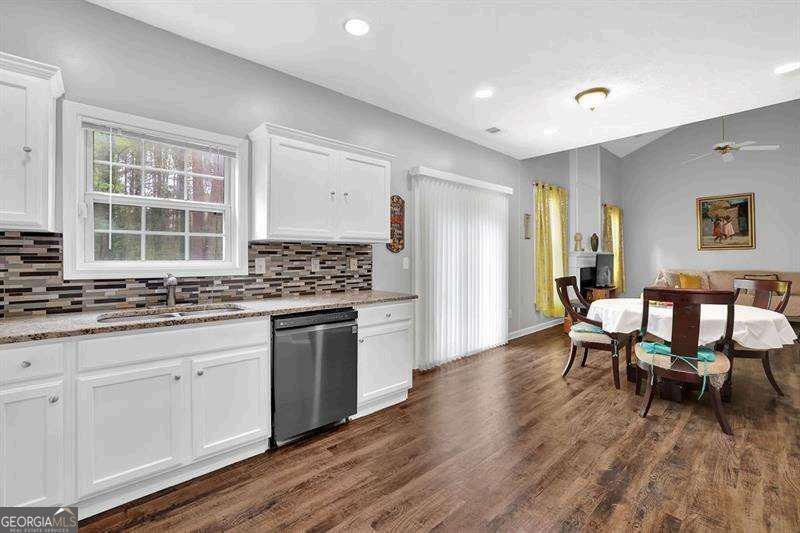 1208 Everwood Drive Marietta - Photo 22