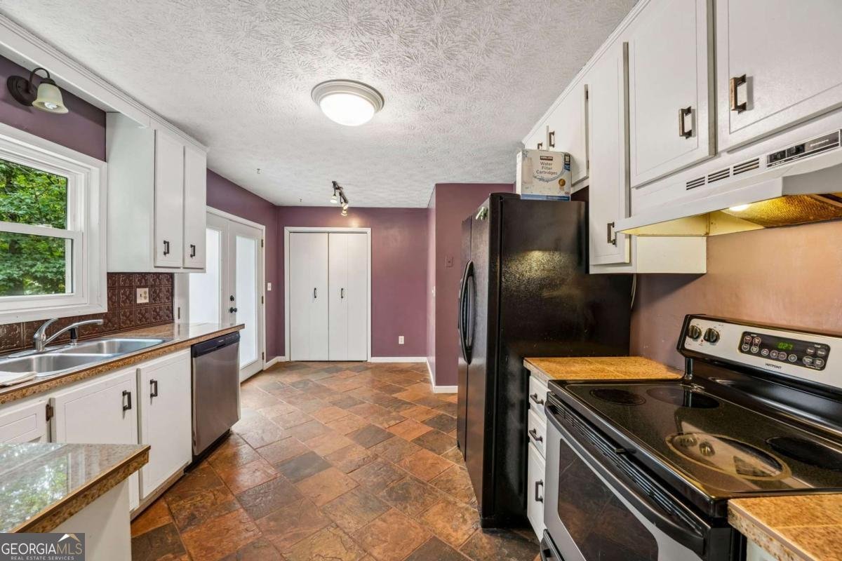 903 Laurel Court Woodstock - Photo 8