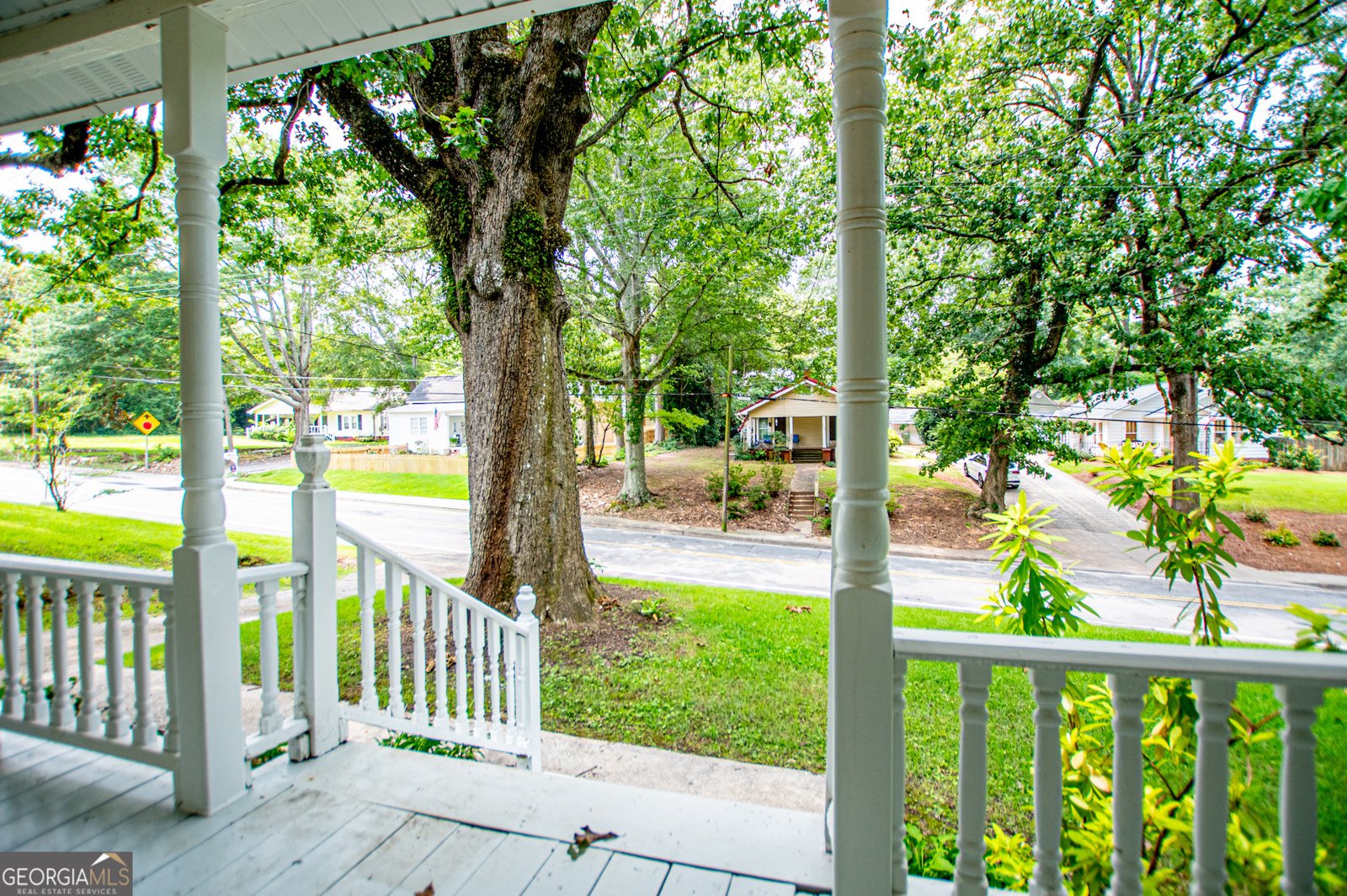 527 College Street Carrollton - Photo 12