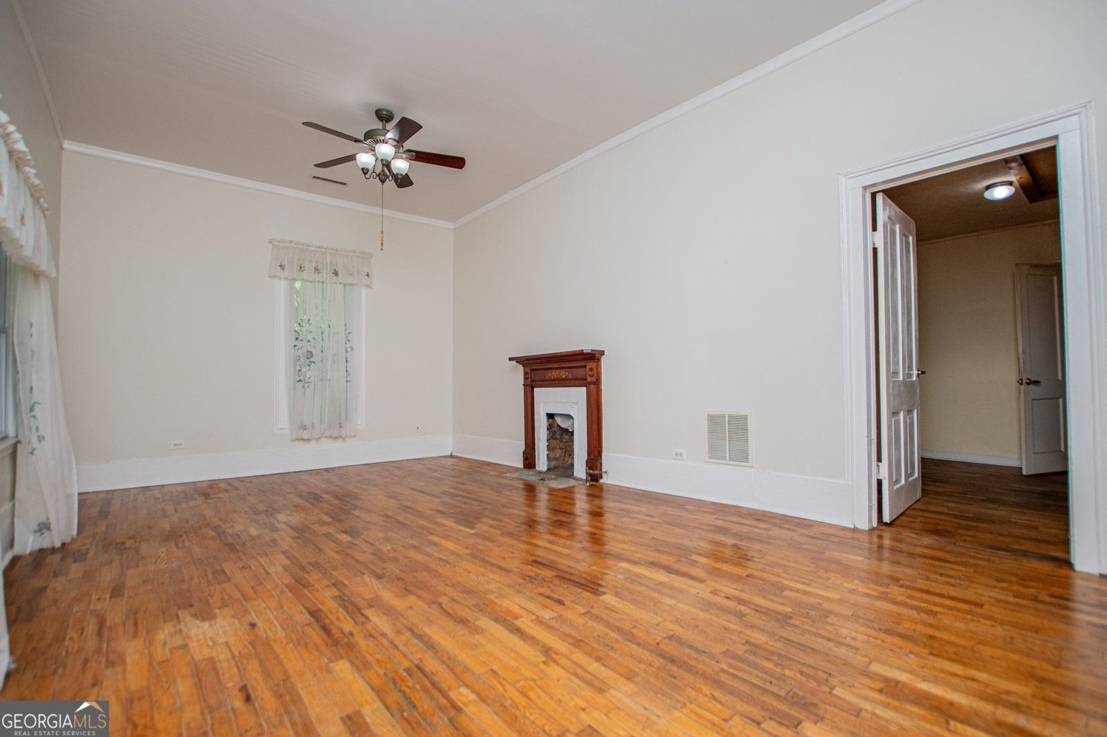 527 College Street Carrollton - Photo 19
