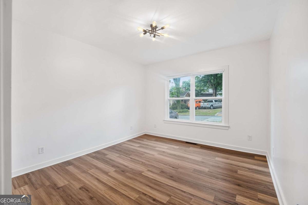 708 Rochelle Drive Atlanta - Photo 11