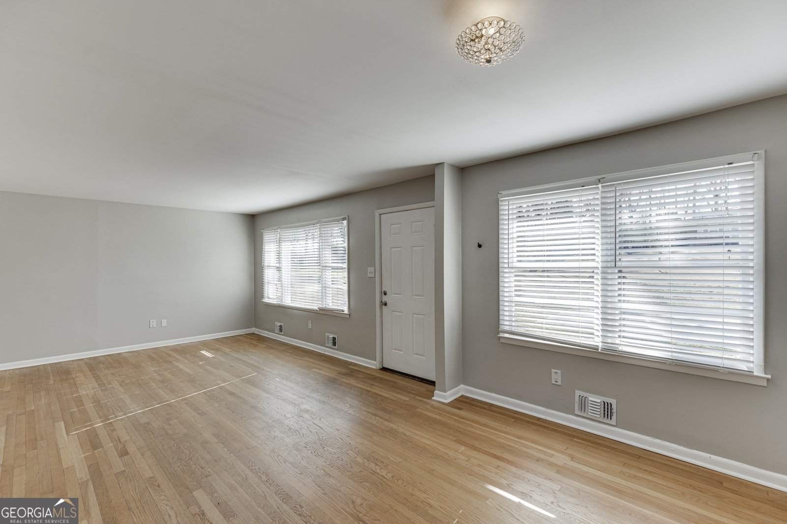 300 Forest Street Buford - Photo 6