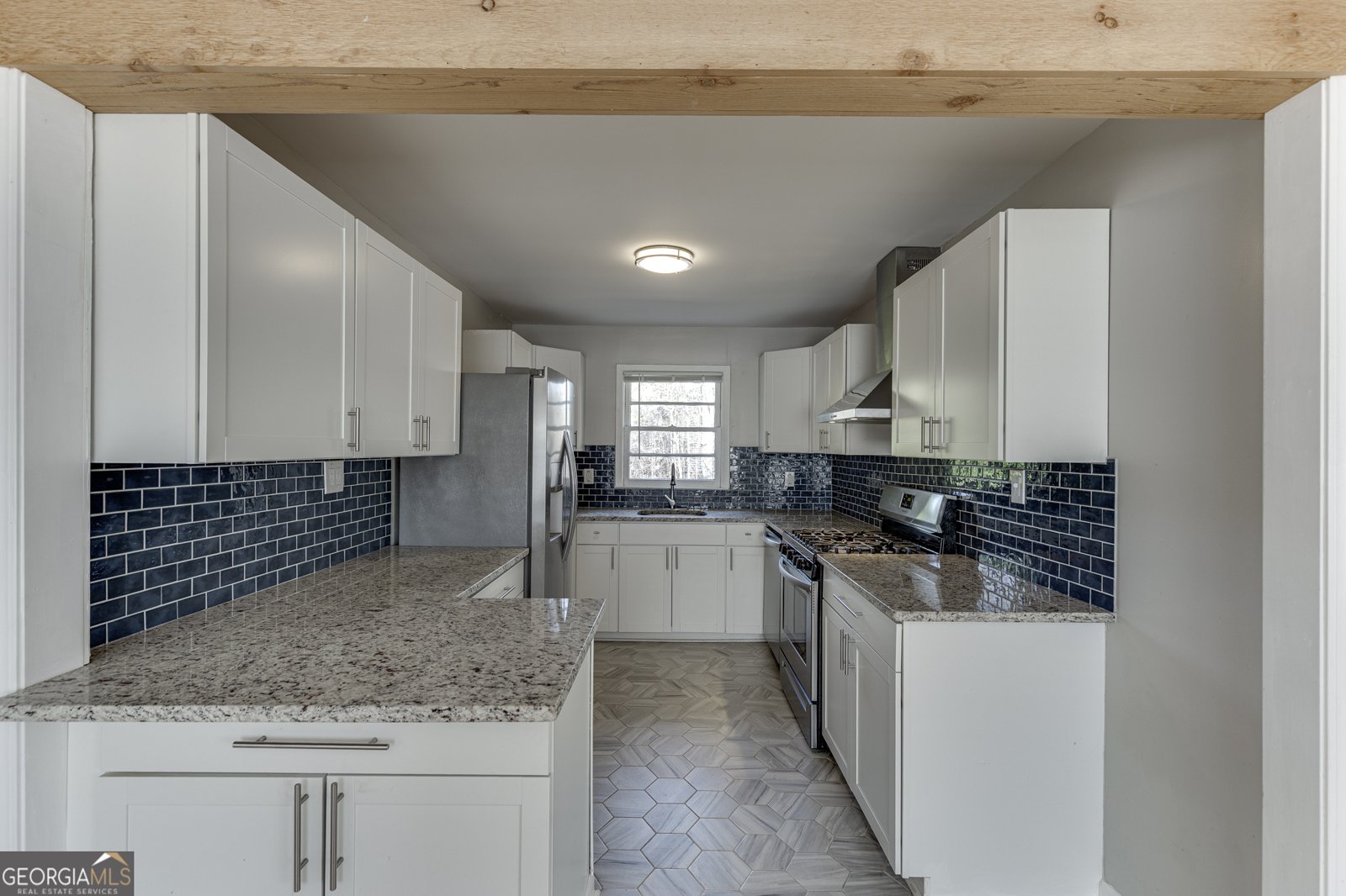300 Forest Street Buford - Photo 7