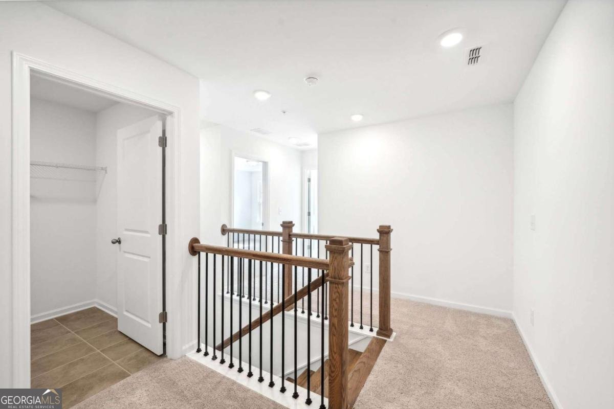 318 Dearborn Drive Cartersville - Photo 11