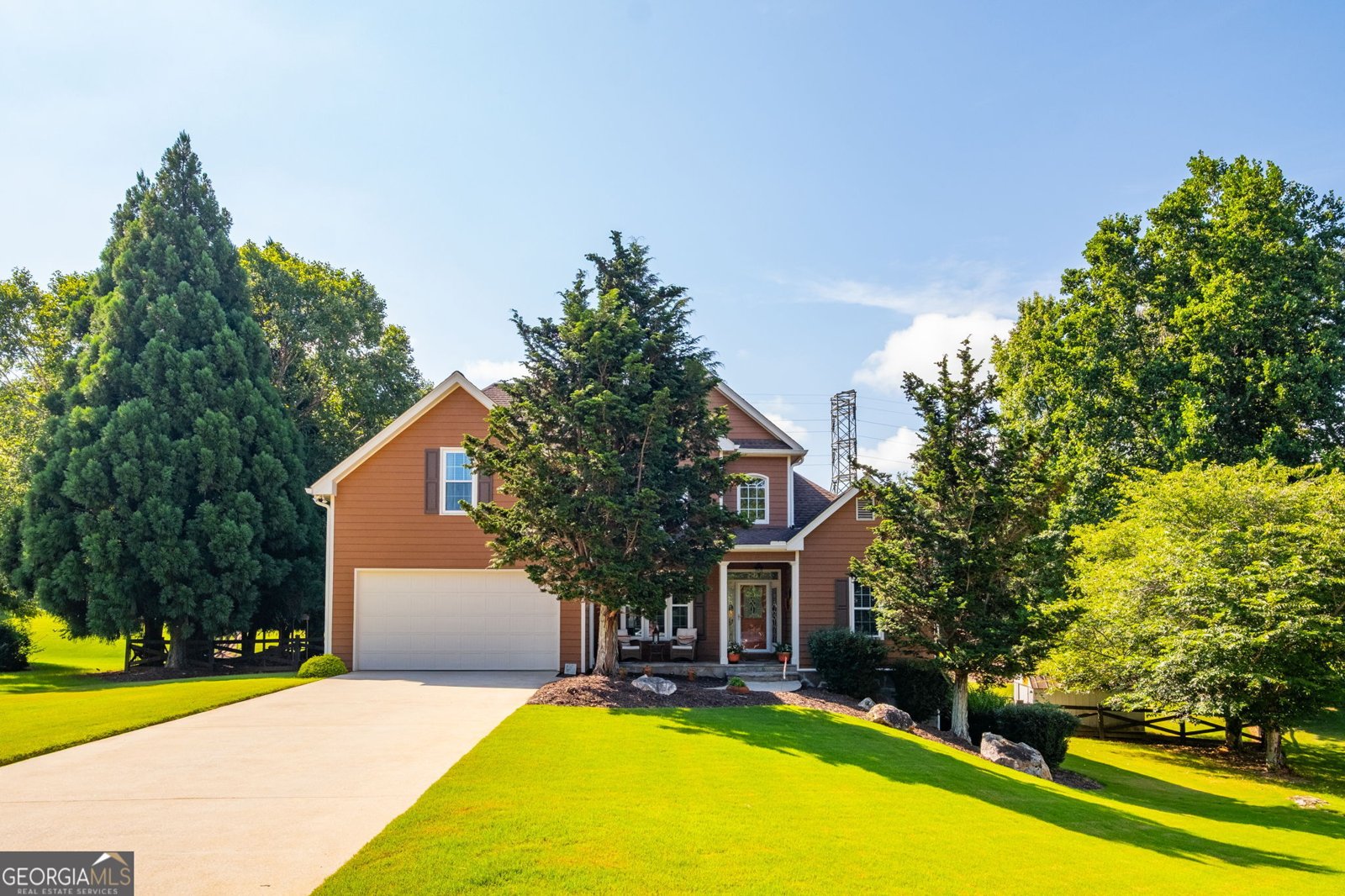 4967 Reed Field Drive Oakwood - main photo