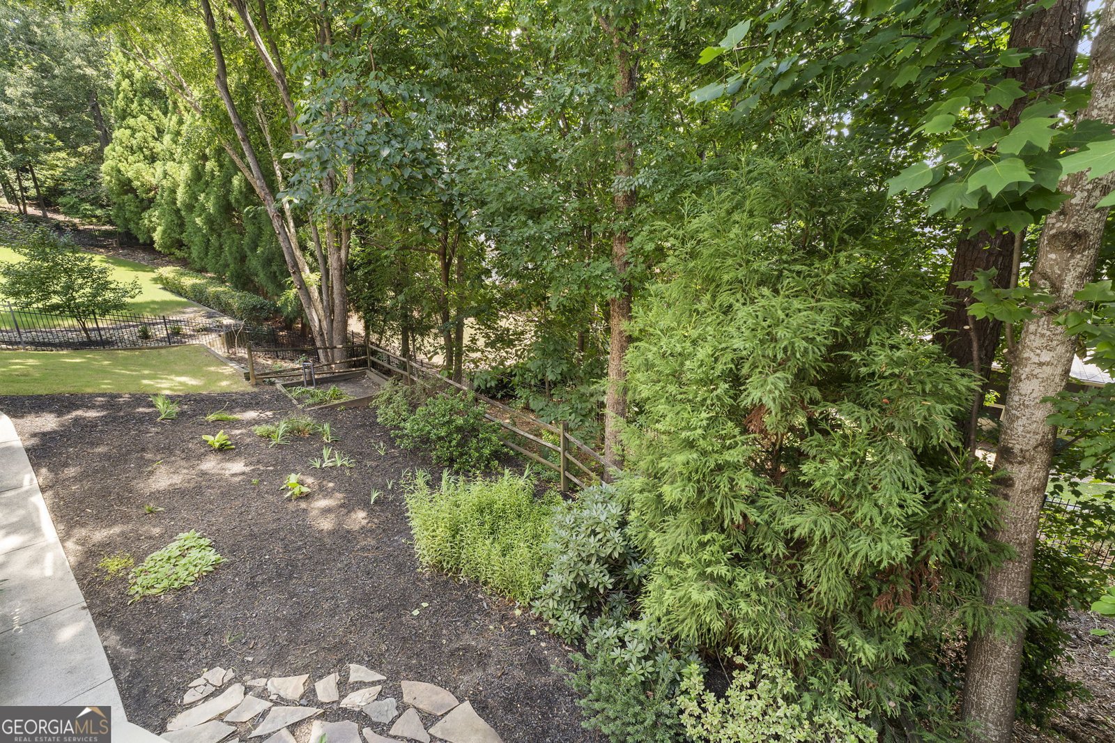 9615 Autry Falls Drive Johns Creek - Photo 27
