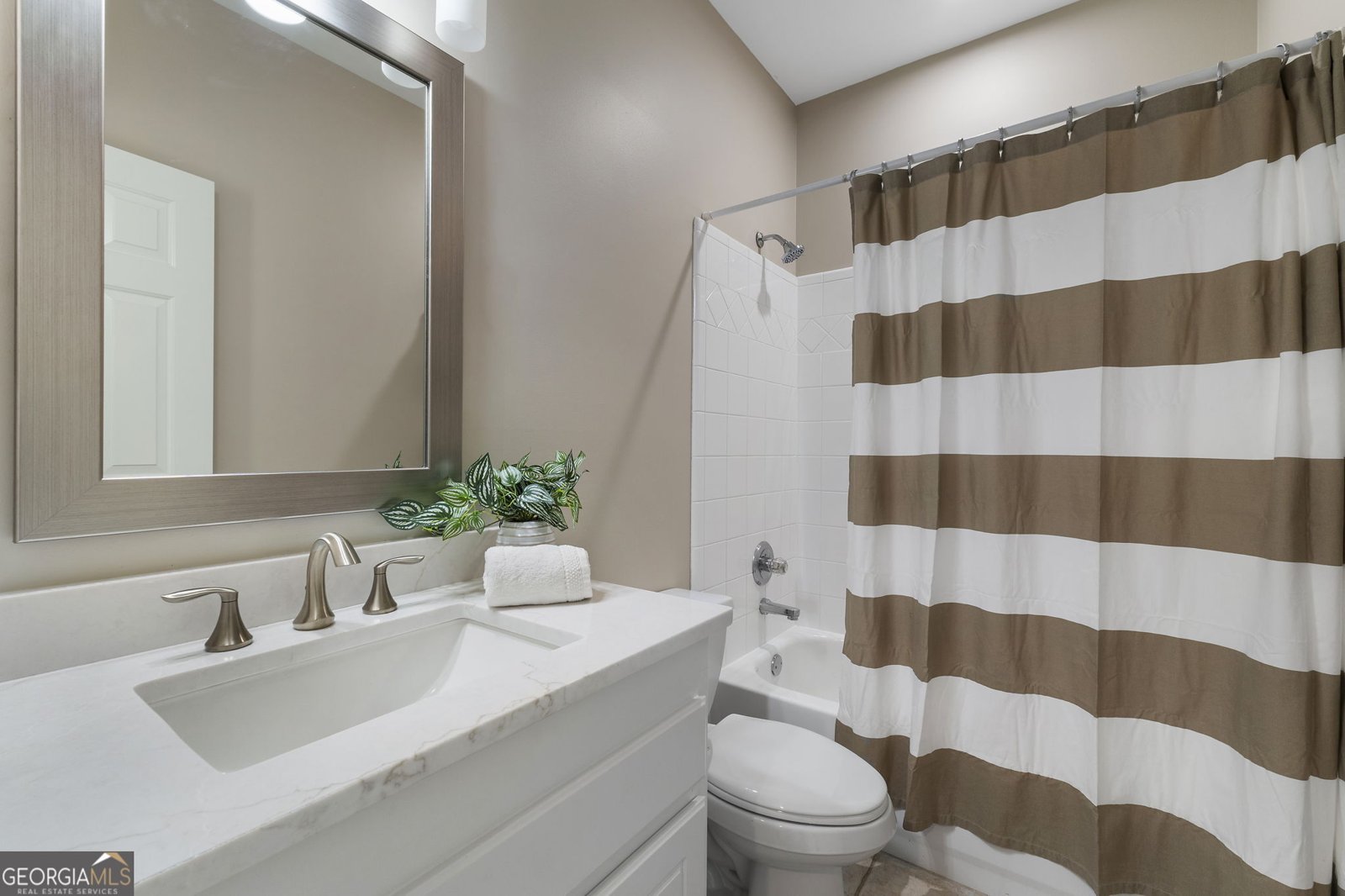 9615 Autry Falls Drive Johns Creek - Photo 47