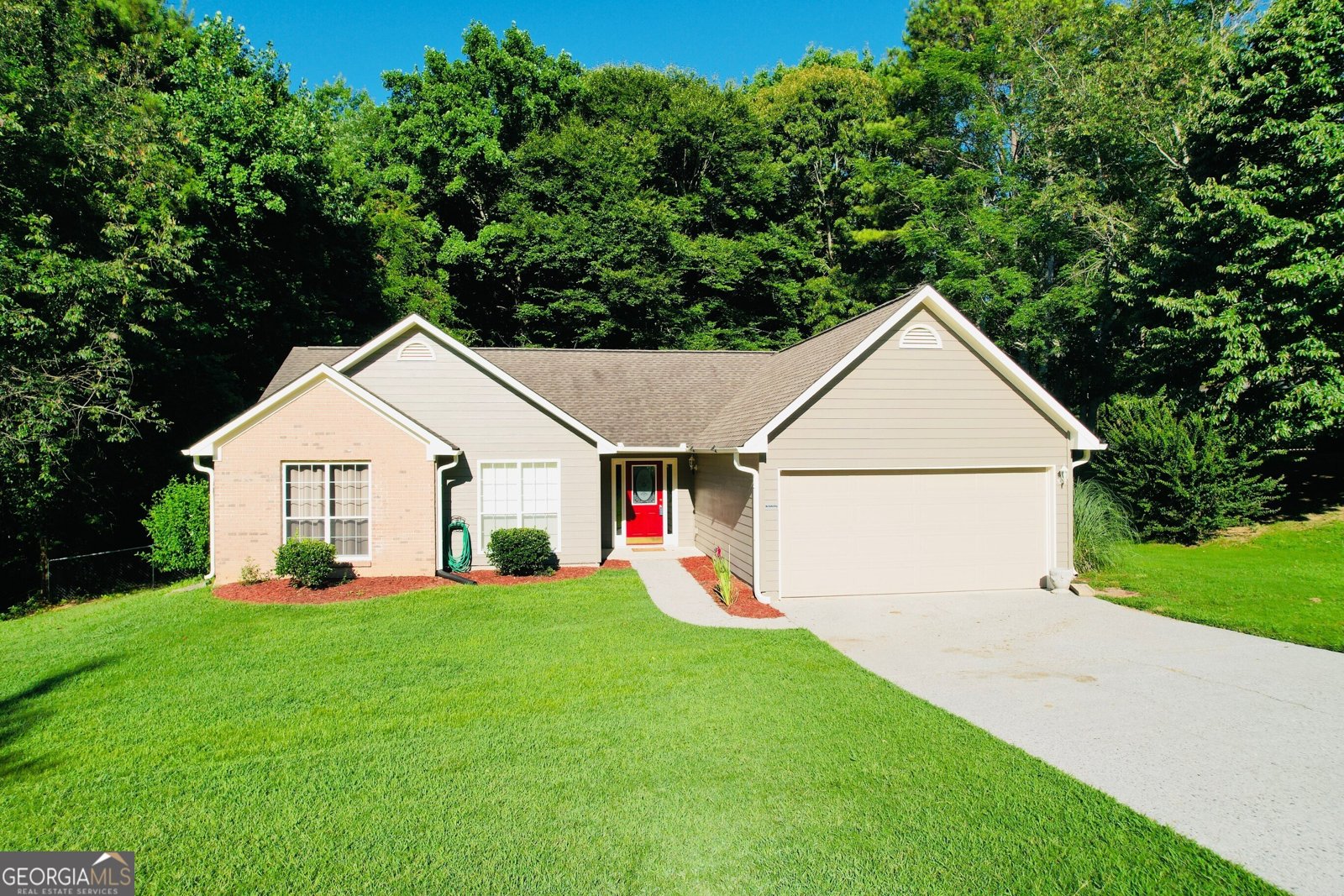 1450 Millhaven Drive Auburn - main photo