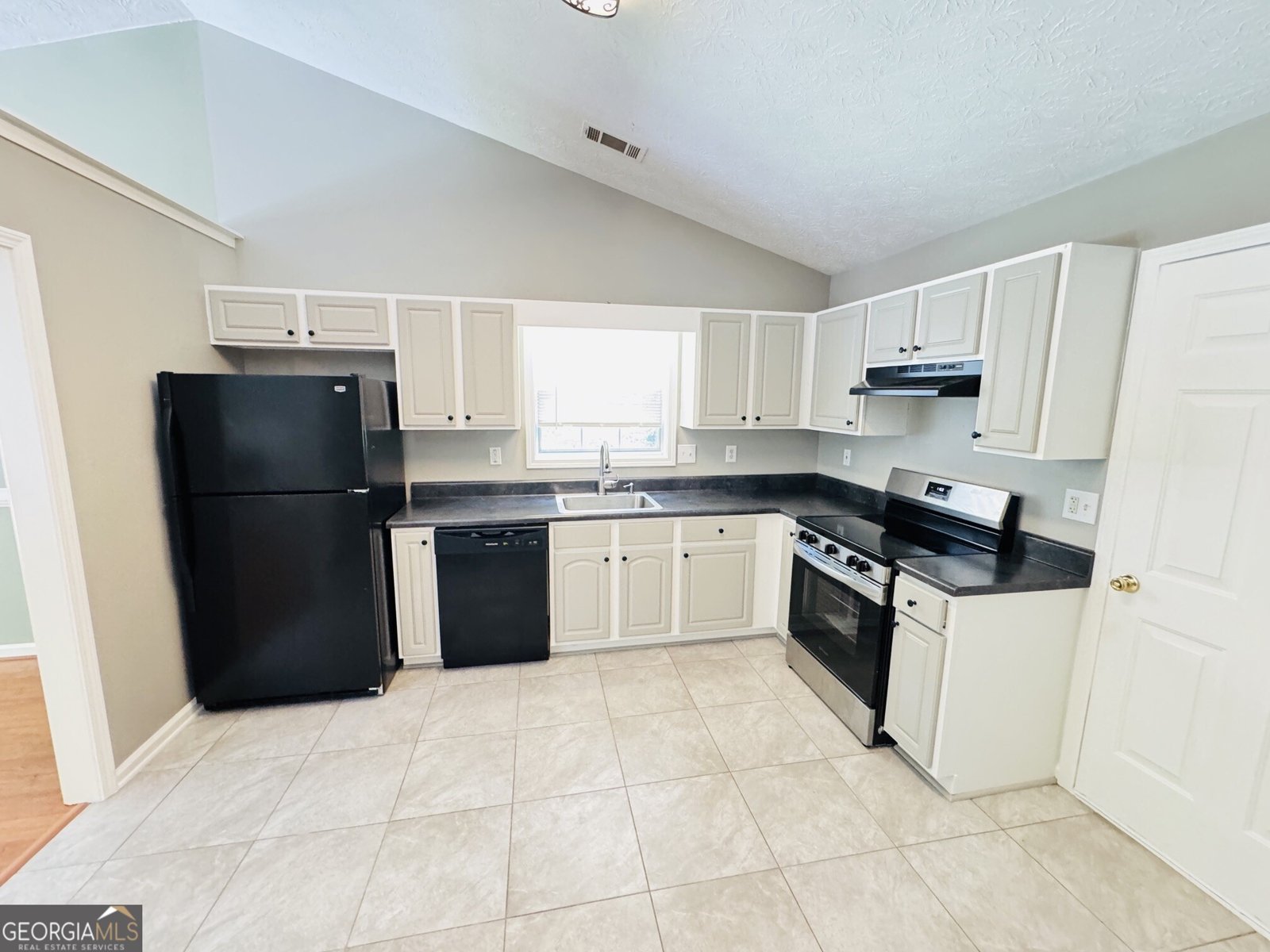 1450 Millhaven Drive Auburn - Photo 11