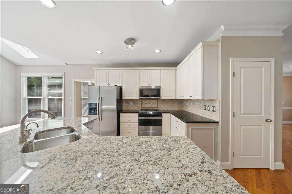 135 Nautica Way Roswell - Photo 17