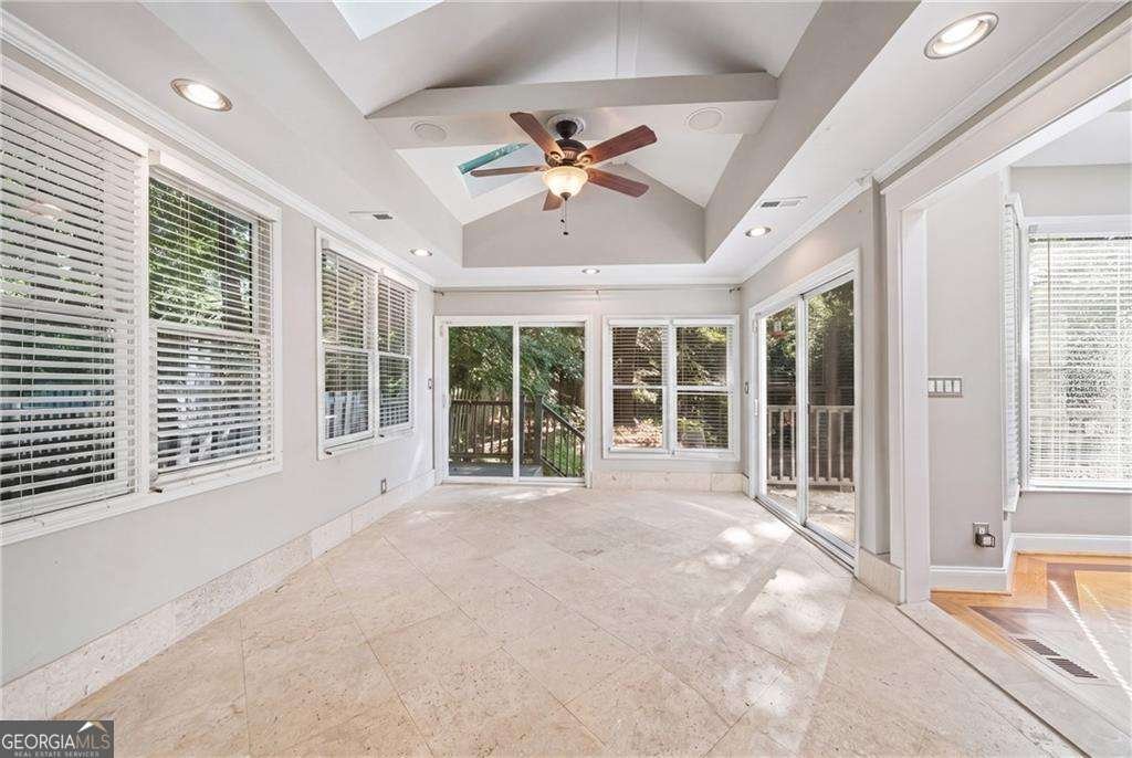 135 Nautica Way Roswell - Photo 21