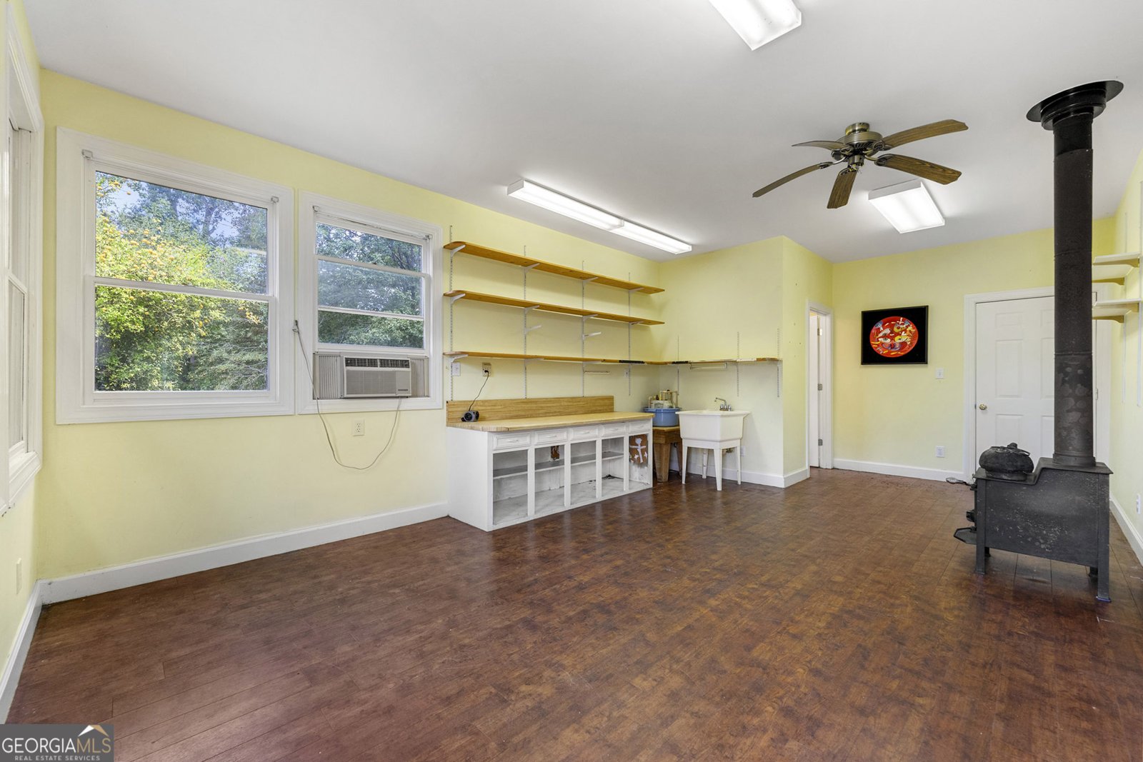 2653 Ben T Huiet Hwy Clarkesville - Photo 52