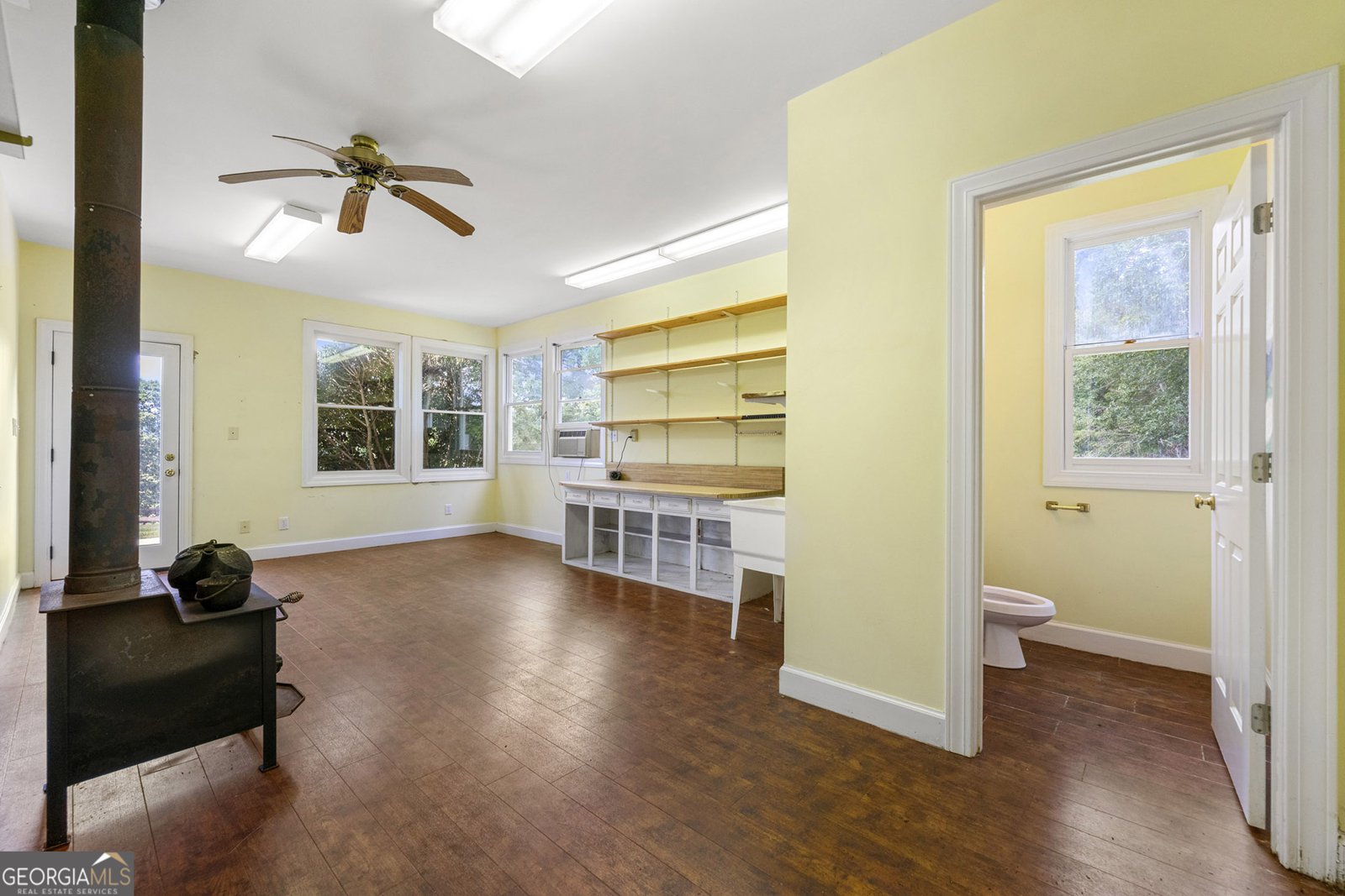 2653 Ben T Huiet Hwy Clarkesville - Photo 55