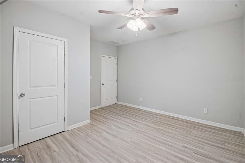 2627 Macon Drive Atlanta - Photo 14