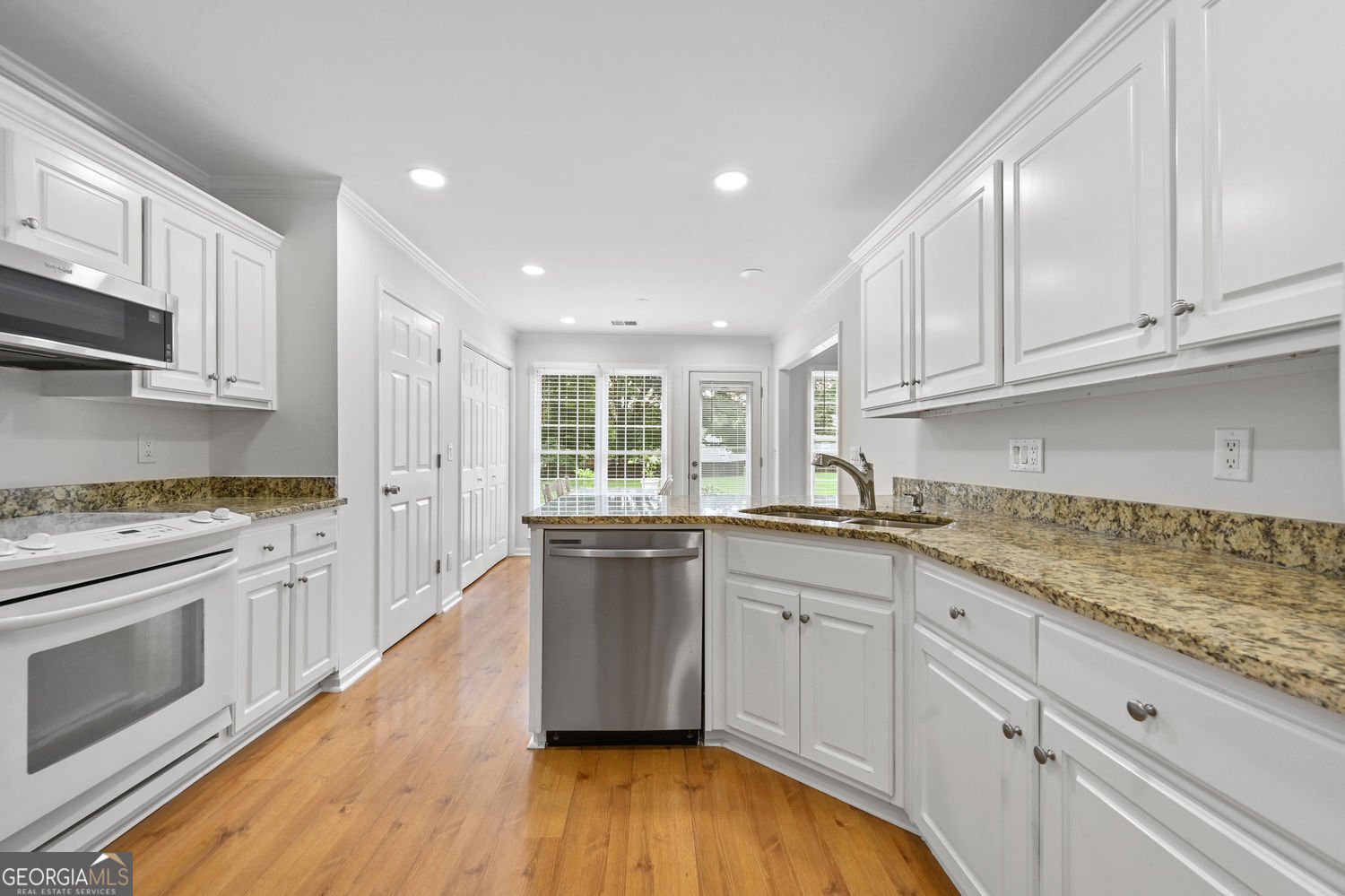 245 Walford Court Suwanee - Photo 21