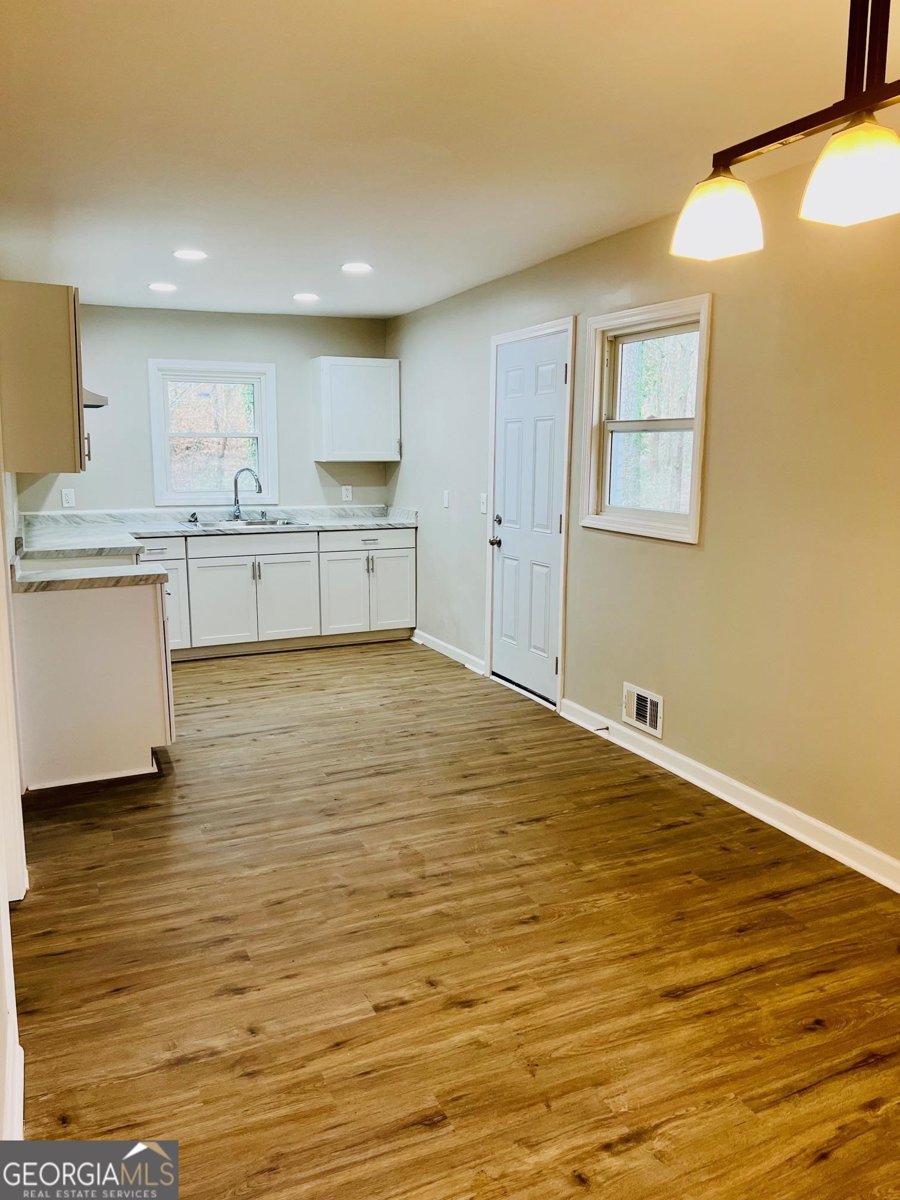 2535 Susan Lane Atlanta - Photo 10