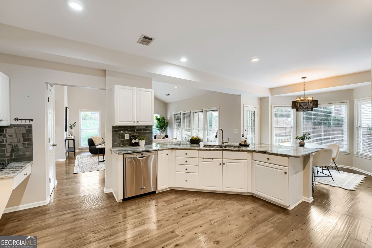1123 Sadlers Way Marietta - Photo 13