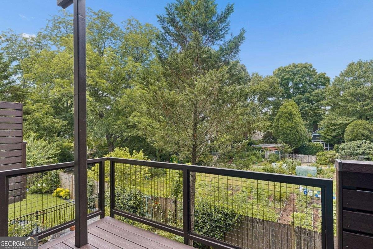 1318 Axis Circle Atlanta - Photo 16