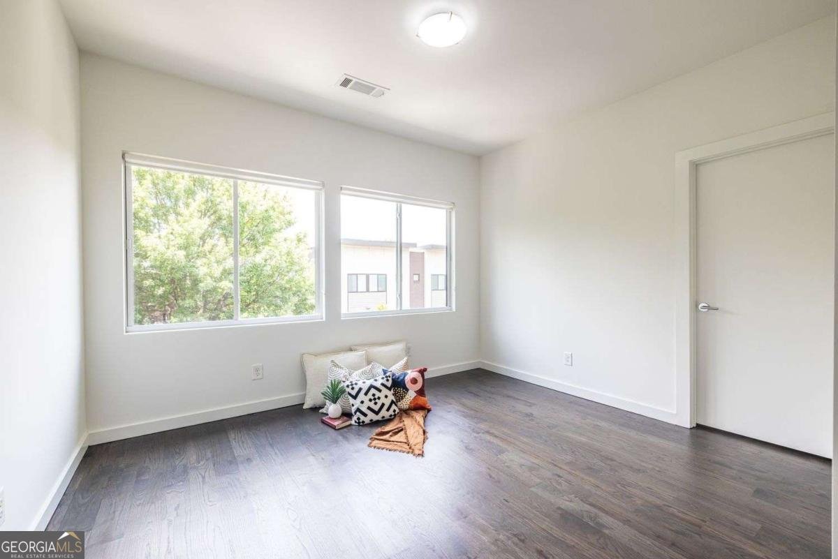 1318 Axis Circle Atlanta - Photo 30