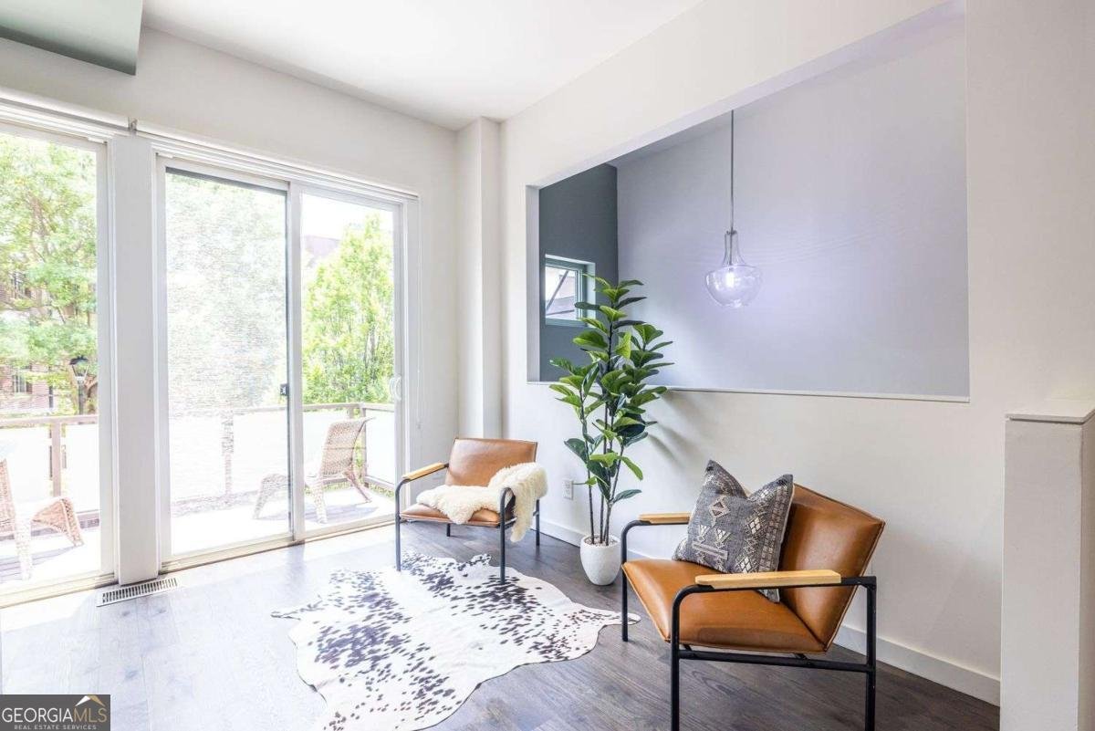1318 Axis Circle Atlanta - Photo 7
