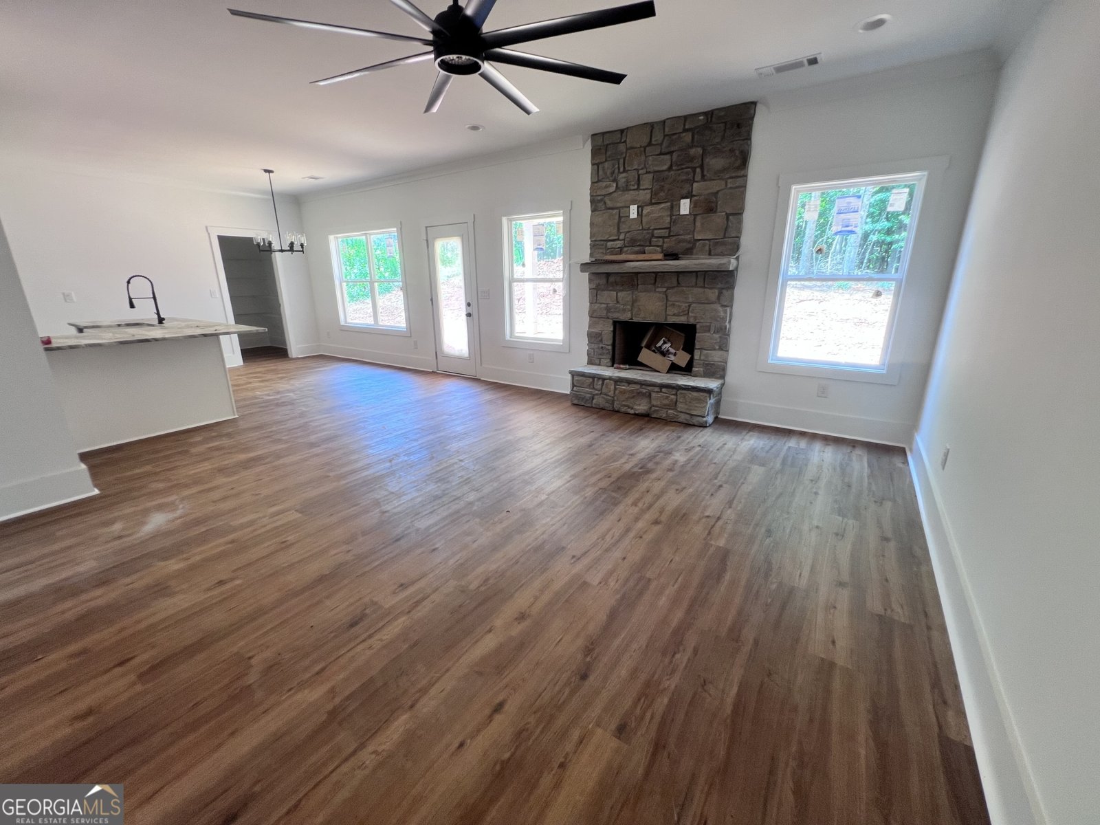 2063 Highway 197 Clarkesville - Photo 9