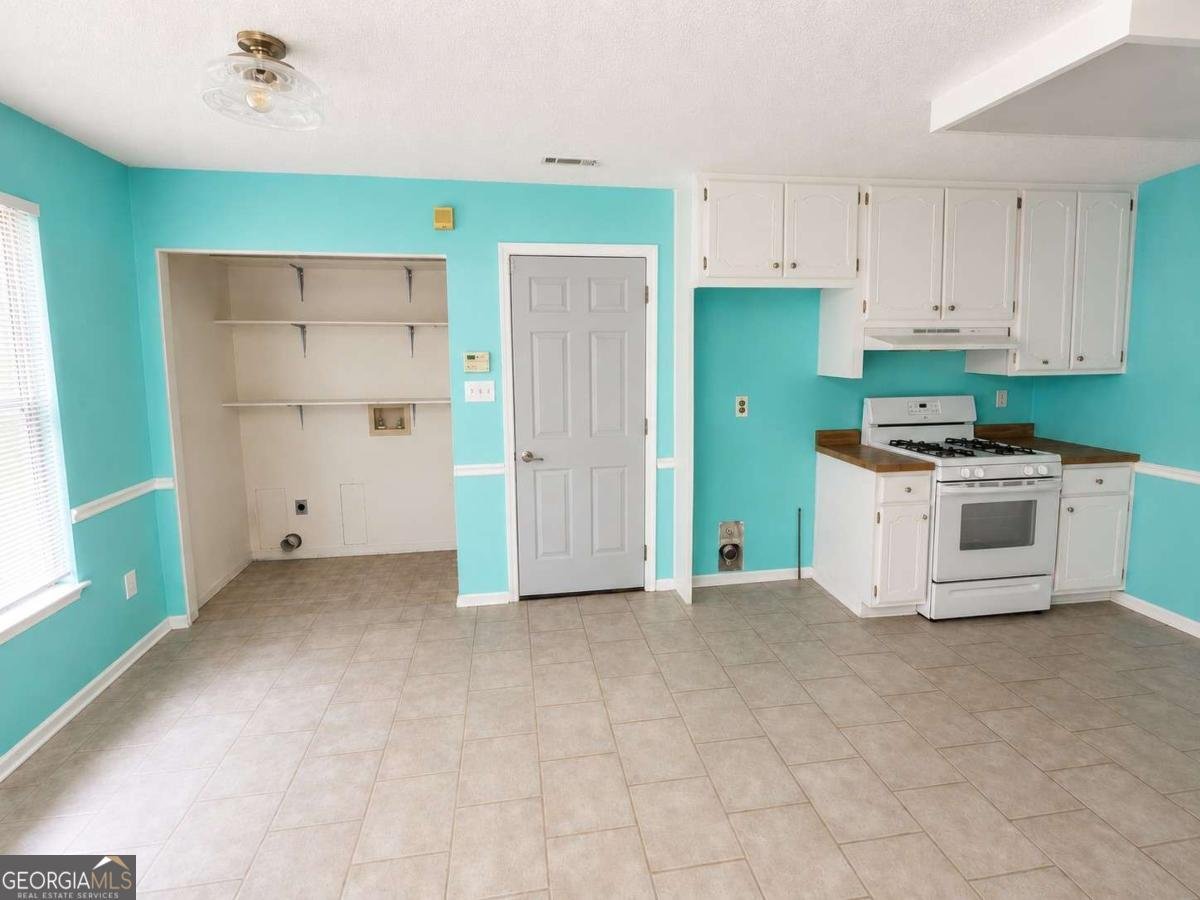 1254 Brett Court Riverdale - Photo 10