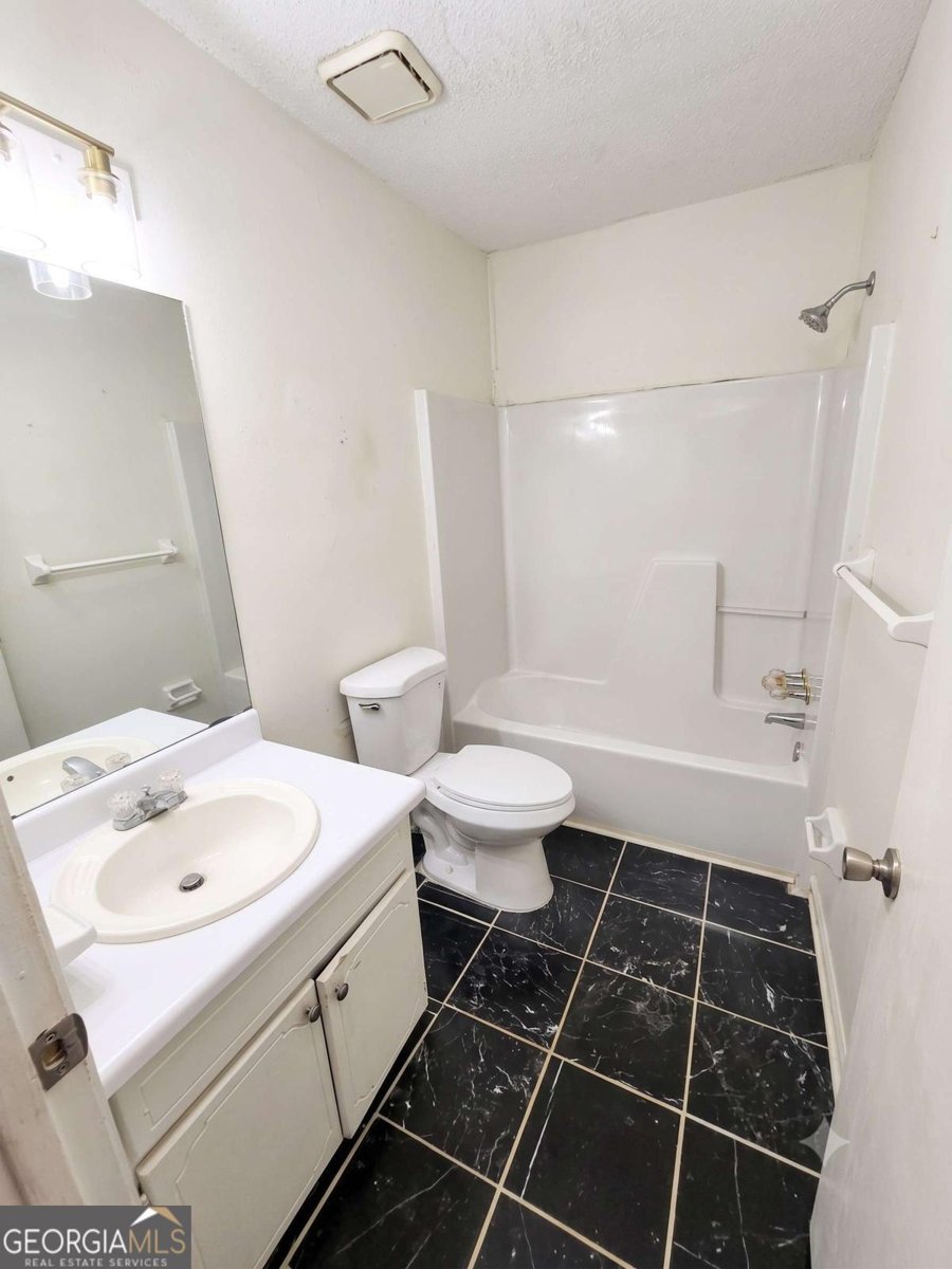 1254 Brett Court Riverdale - Photo 16