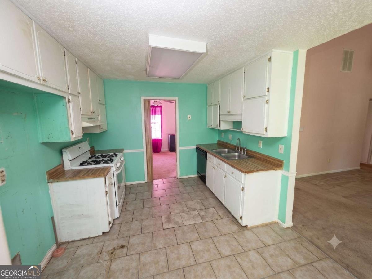 1254 Brett Court Riverdale - Photo 6