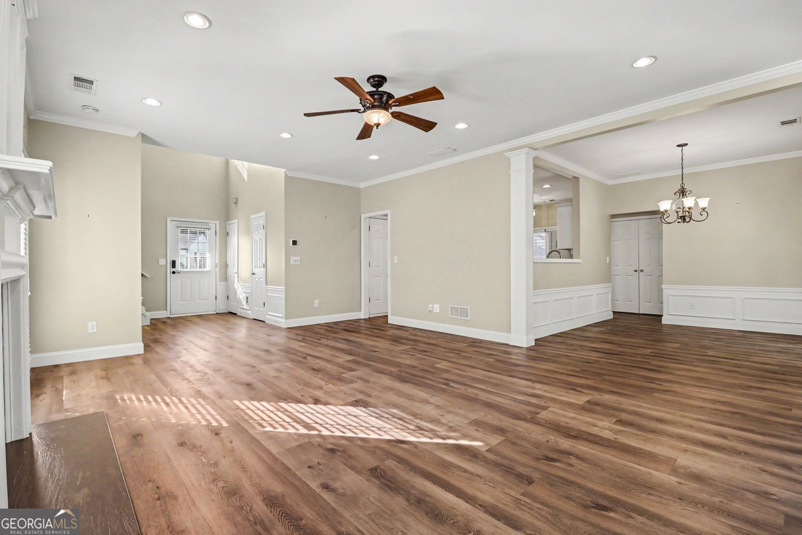 6195 Pattingham Drive Roswell - Photo 7