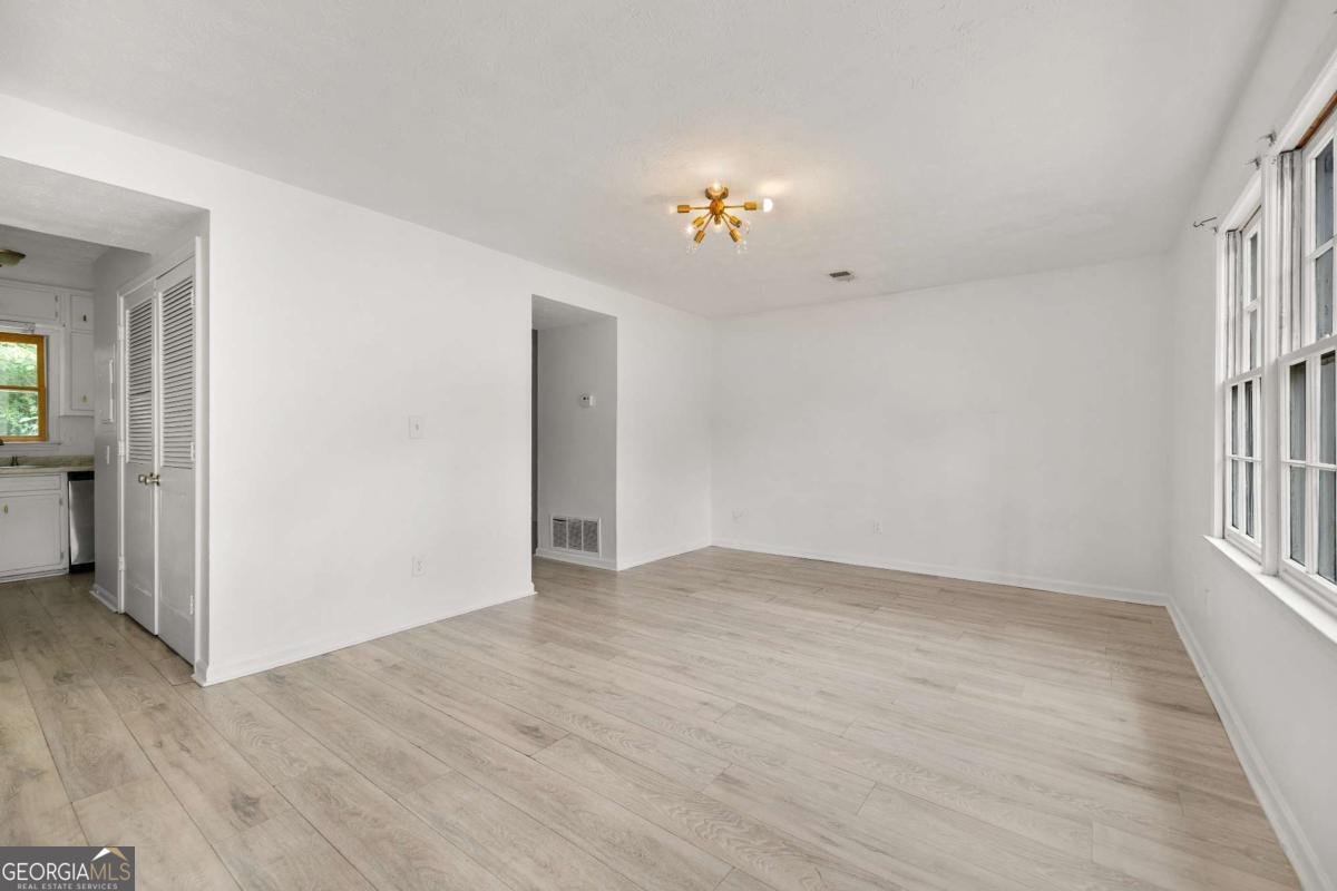 410 Charter Court Lawrenceville - Photo 7