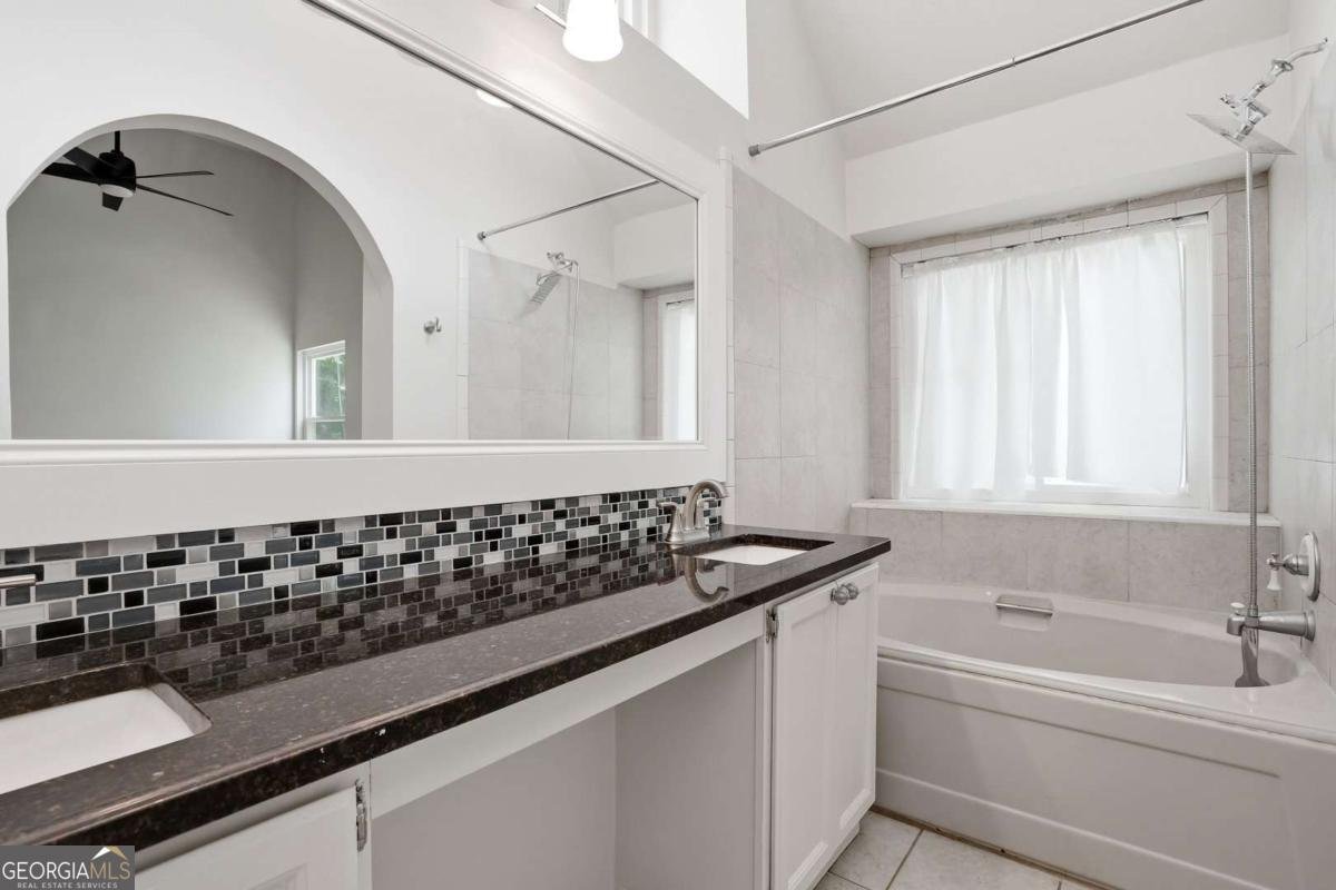 2293 Collinworth Drive Marietta - Photo 16