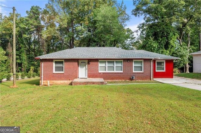2229 Beecher Circle Atlanta - main photo
