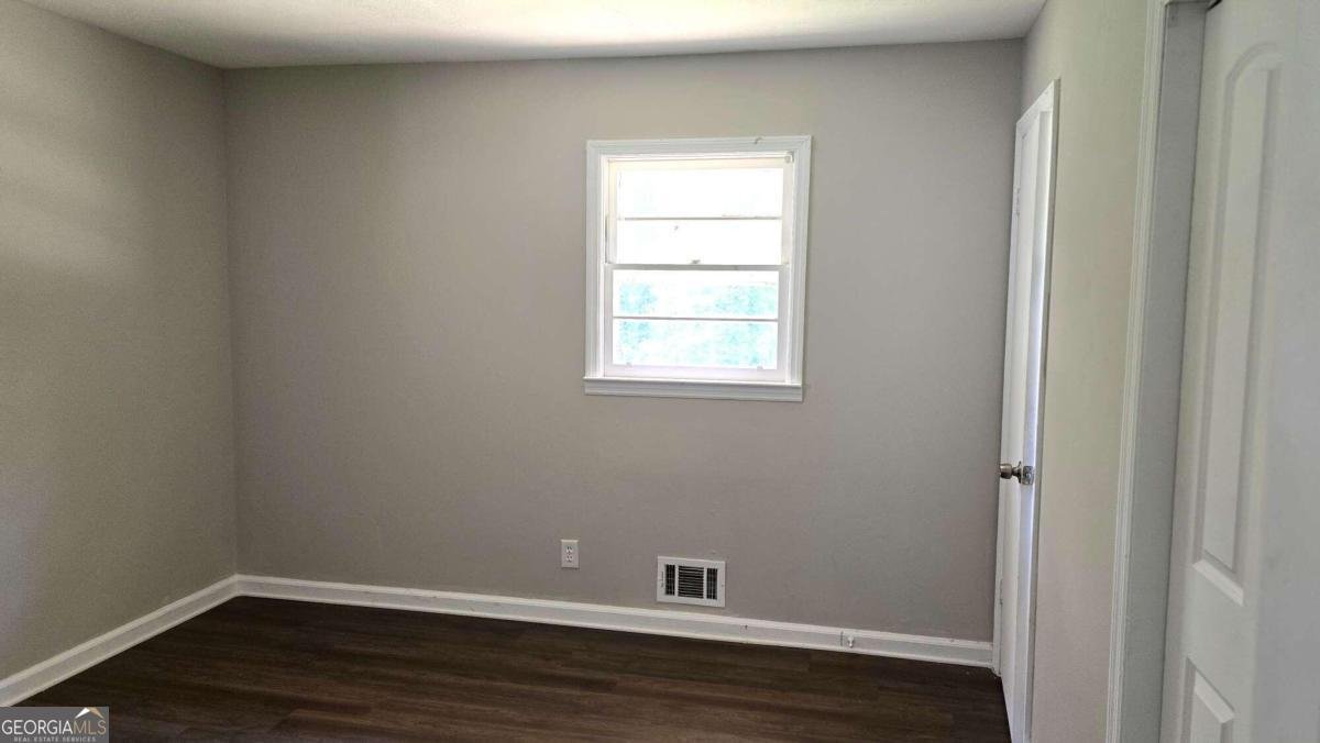 345 FOREST VALLEY Road Lawrenceville - Photo 16