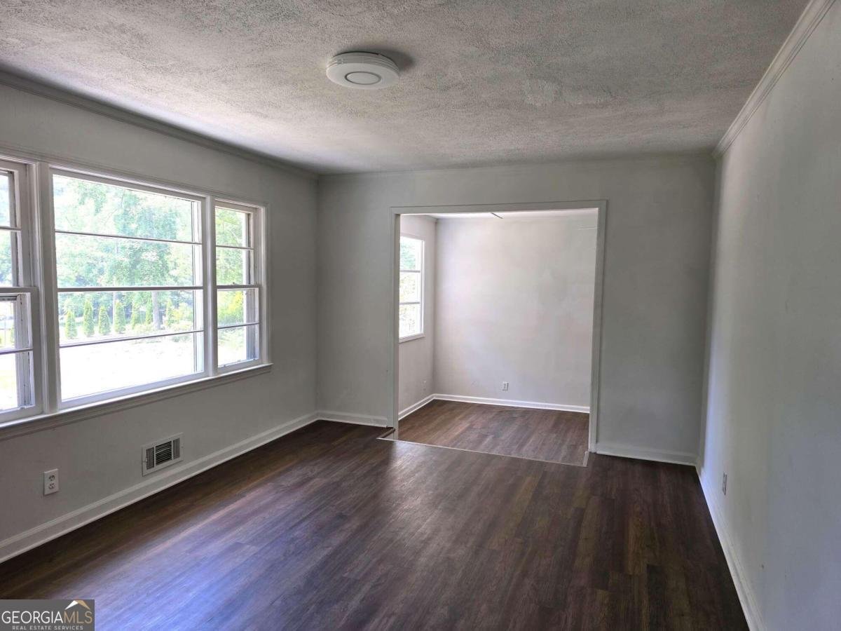 345 FOREST VALLEY Road Lawrenceville - Photo 33