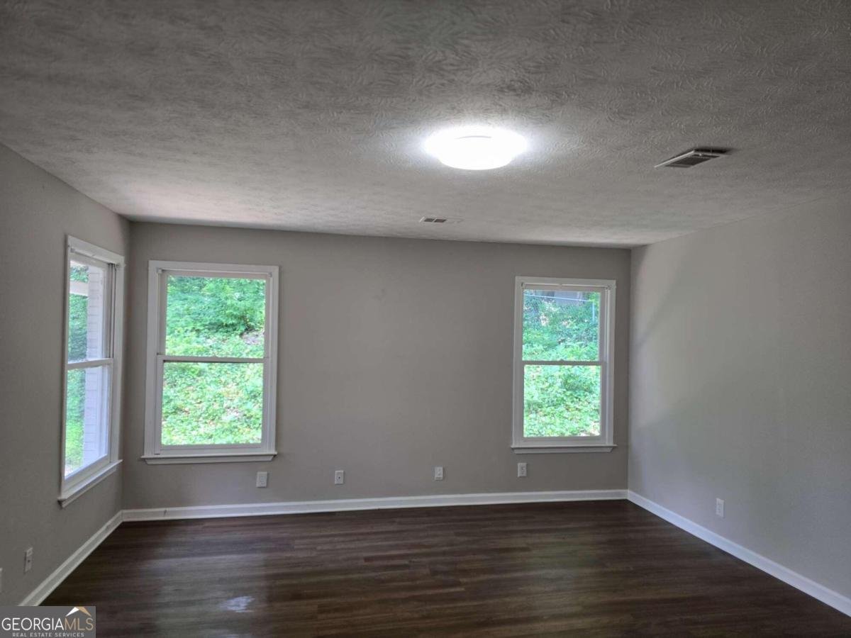 345 FOREST VALLEY Road Lawrenceville - Photo 46