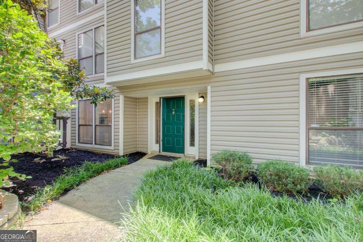 1306 Wynnes Ridge Circle Marietta - Photo 32