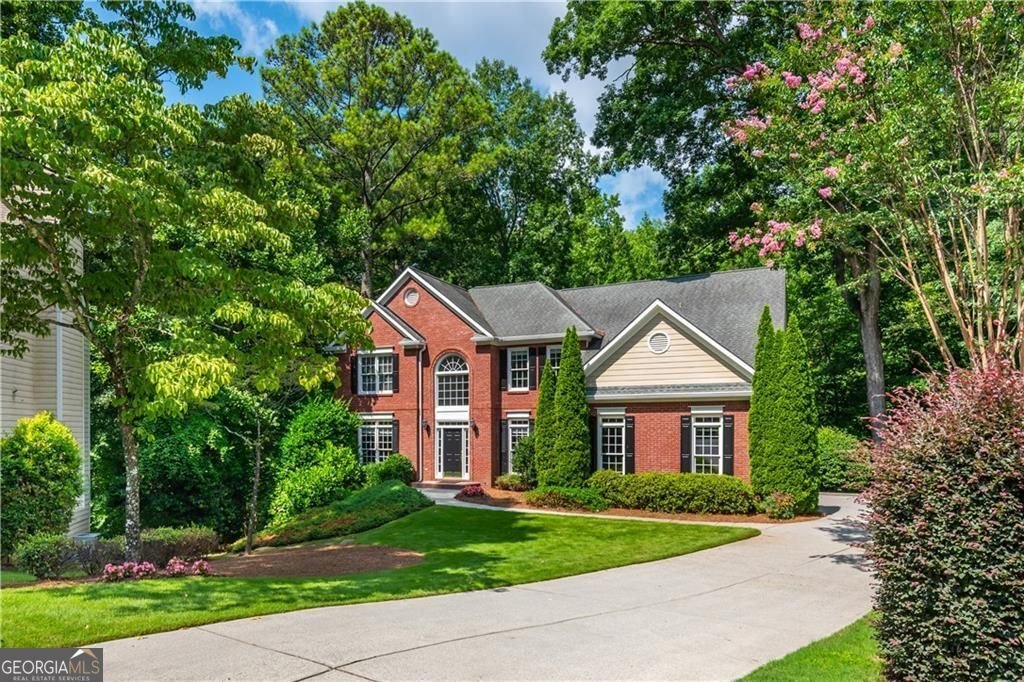 7000 Amberleigh Way Johns Creek - main photo