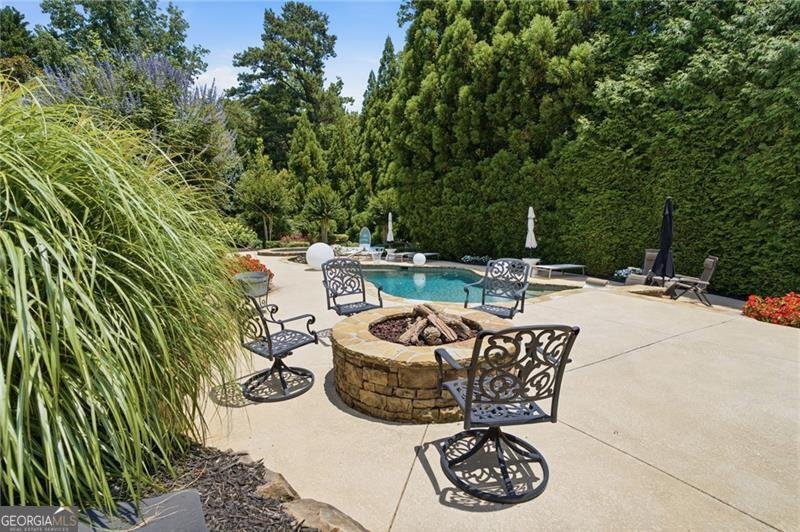 2455 Flat Stone Drive Cumming - Photo 8