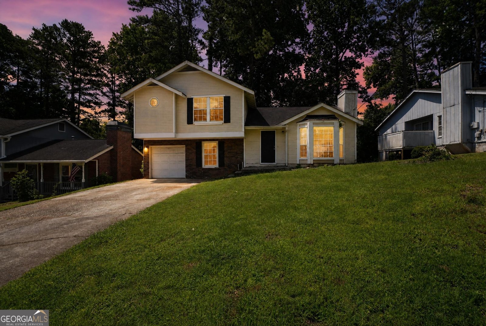 2045 Marbut Forest Drive Lithonia - main photo