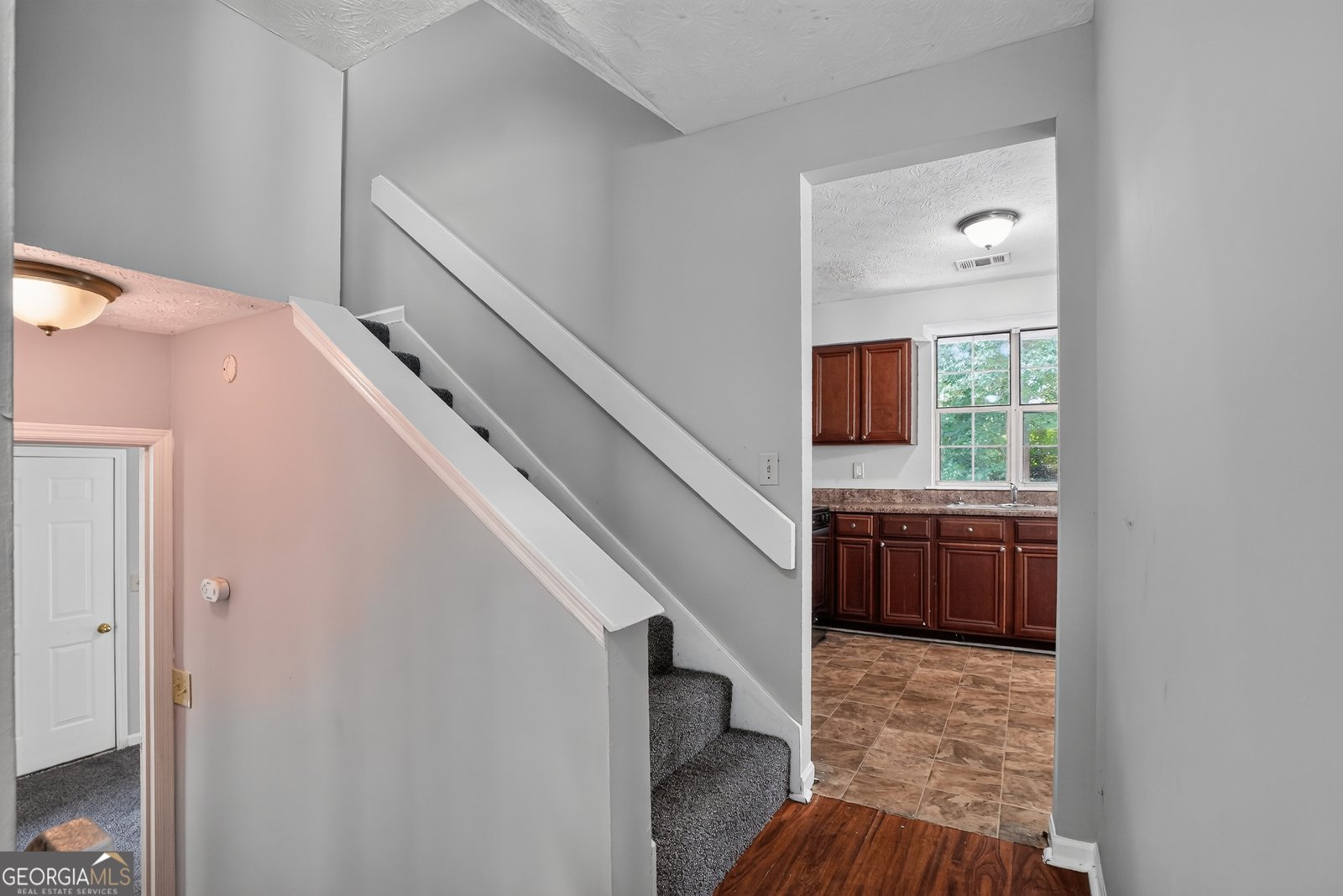 2045 Marbut Forest Drive Lithonia - Photo 13